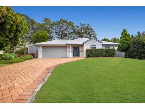 4 Highgrove Circuit, Peregian Springs Sold by 