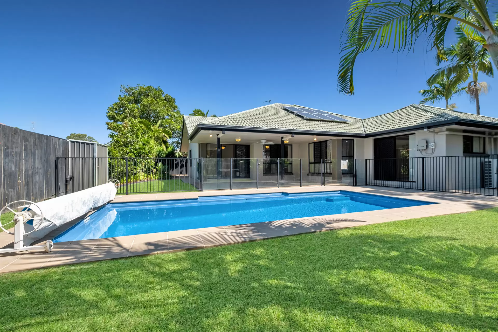20 Cooloola Place, Twin Waters Sold by Queensland Sotheby's International Realty - image 1