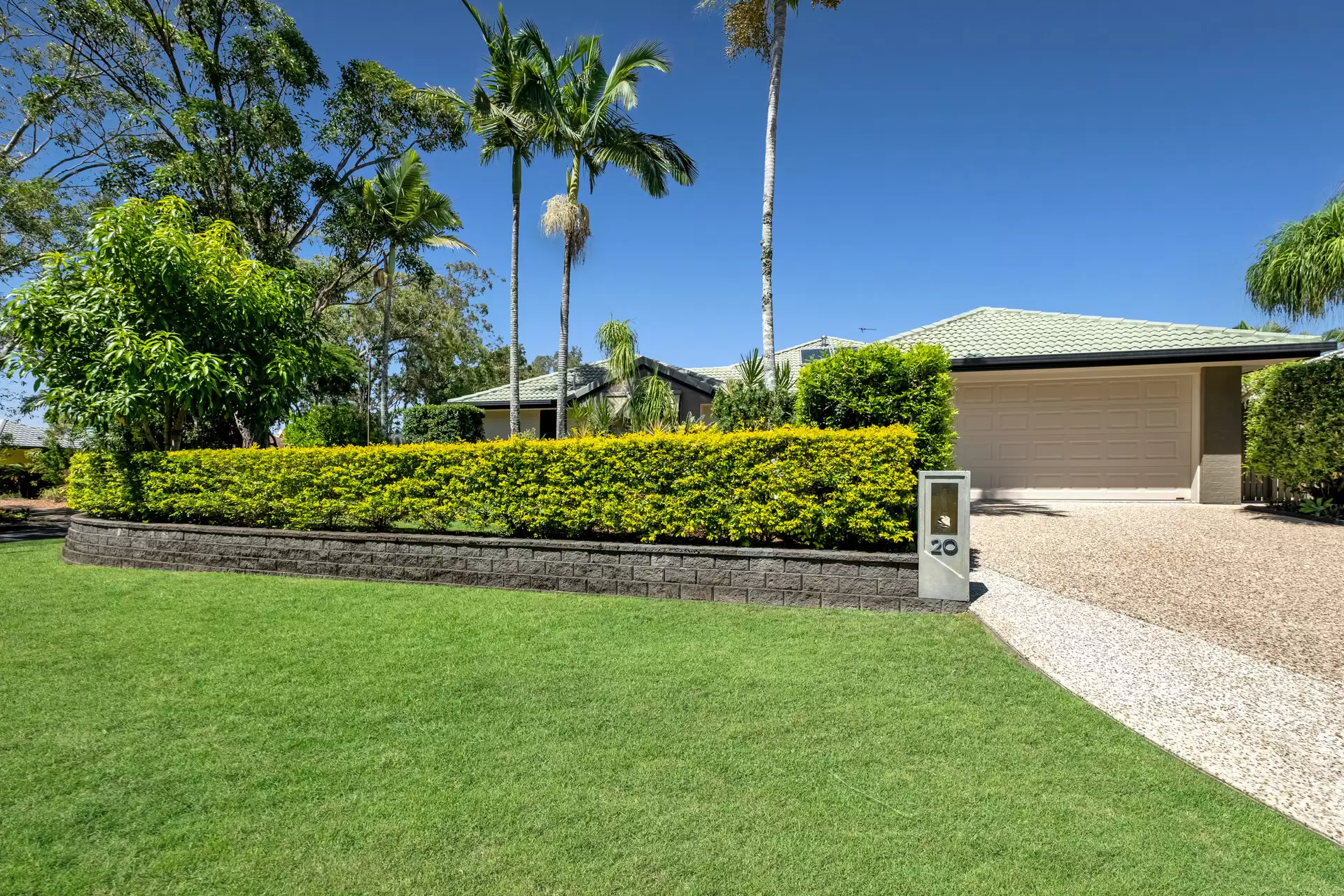 20 Cooloola Place, Twin Waters Sold by Queensland Sotheby's International Realty - image 1