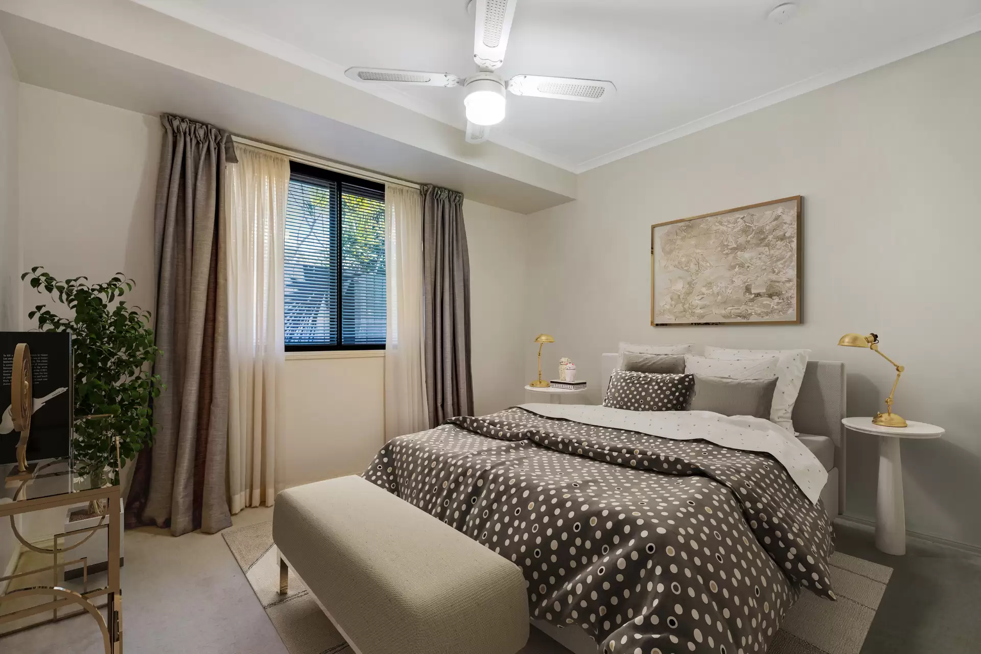20 Cooloola Place, Twin Waters Sold by  - image 1
