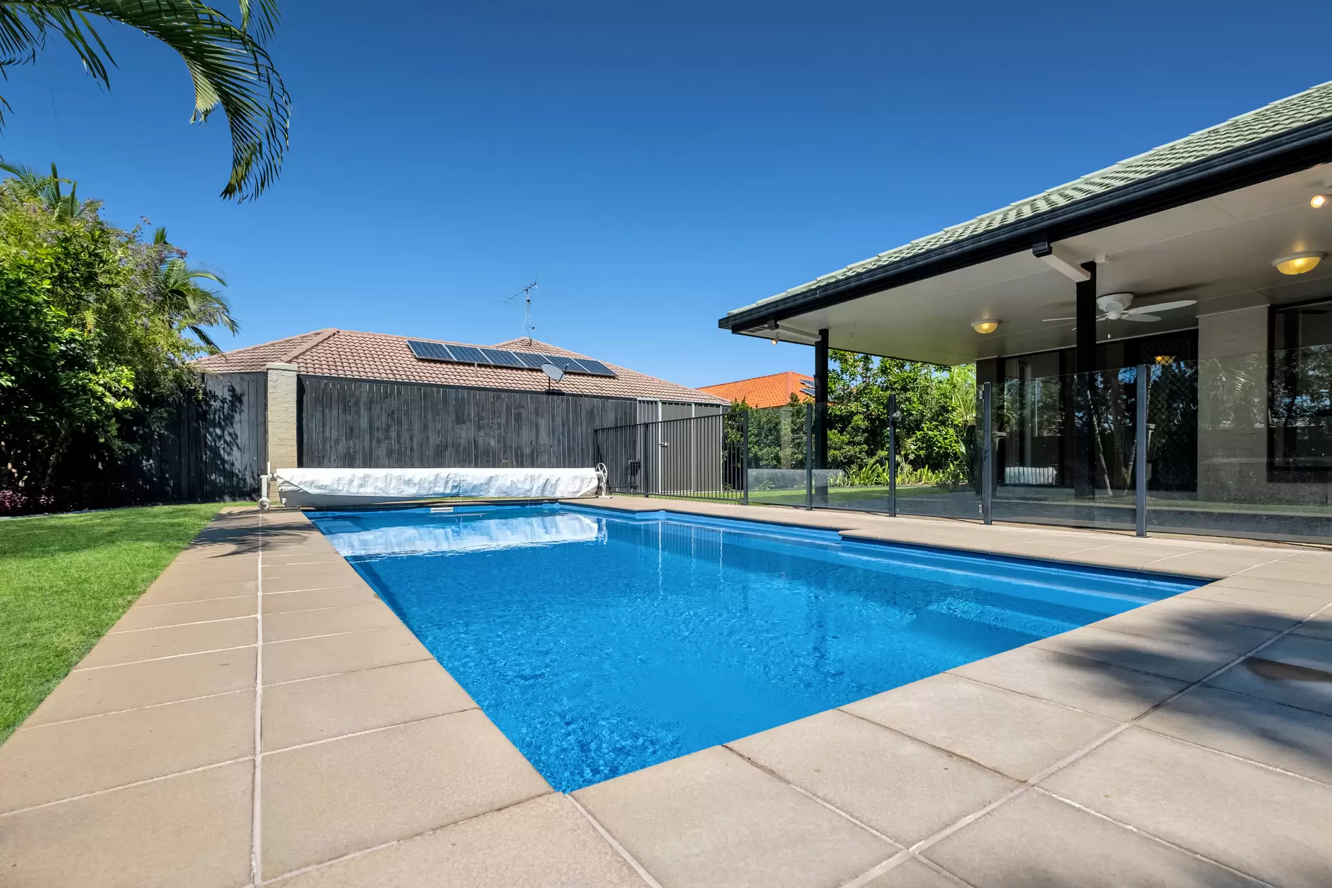20 Cooloola Place, Twin Waters Sold by Queensland Sotheby's International Realty - image 1