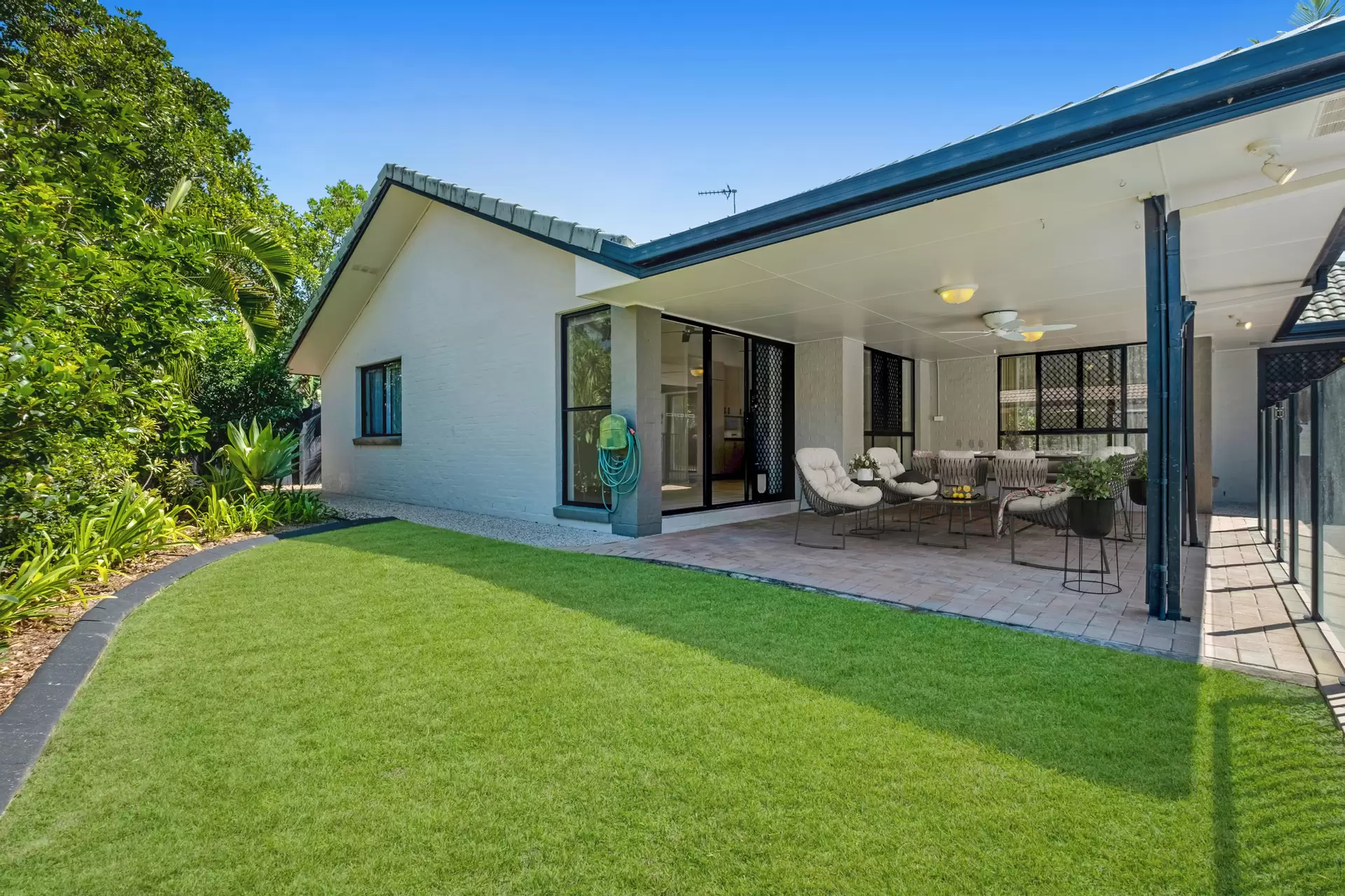 20 Cooloola Place, Twin Waters Sold by Queensland Sotheby's International Realty - image 1