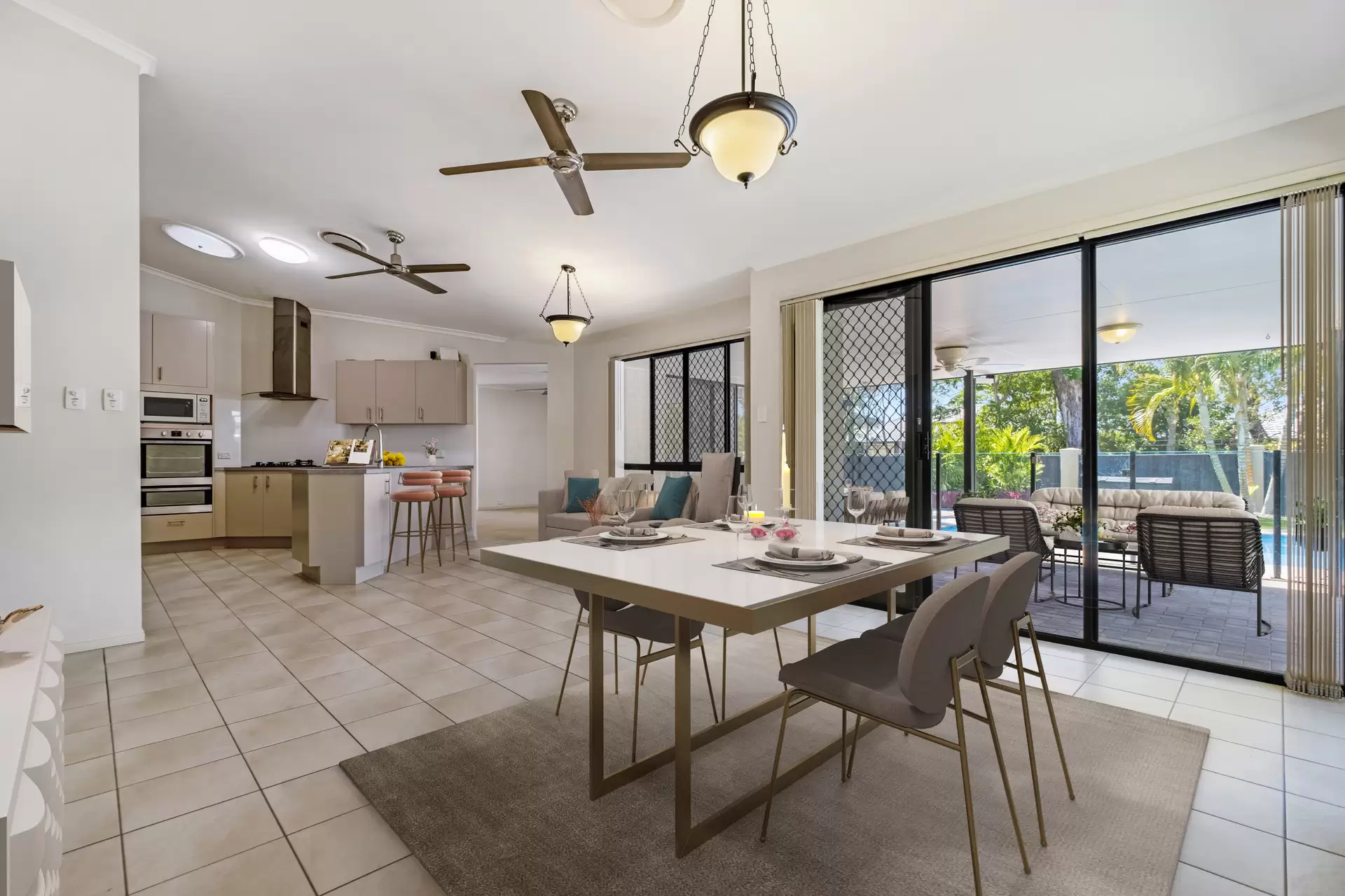 20 Cooloola Place, Twin Waters Sold by Queensland Sotheby's International Realty - image 1