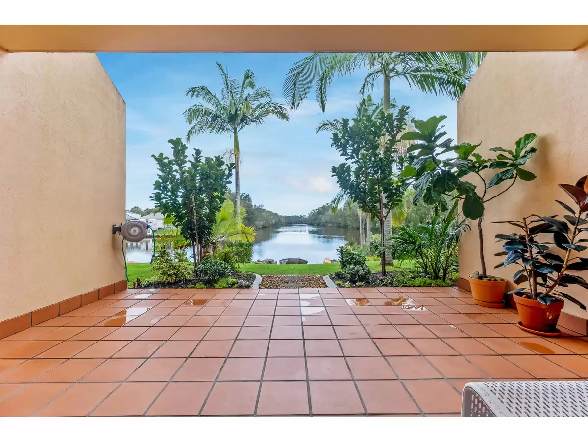 24/151-153 Mudjimba Beach Road, Mudjimba Sold by Queensland Sotheby's International Realty - image 1