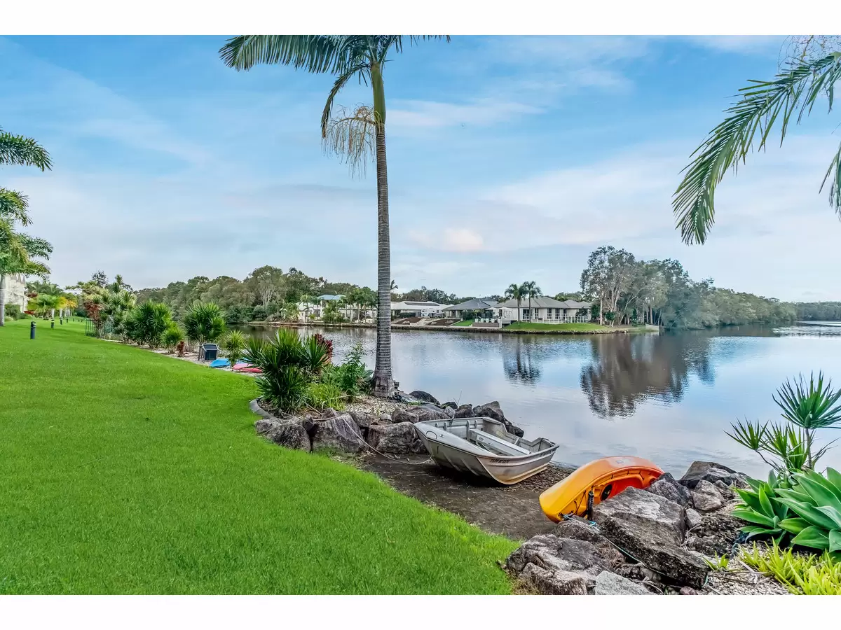 24/151-153 Mudjimba Beach Road, Mudjimba Sold by  - image 1