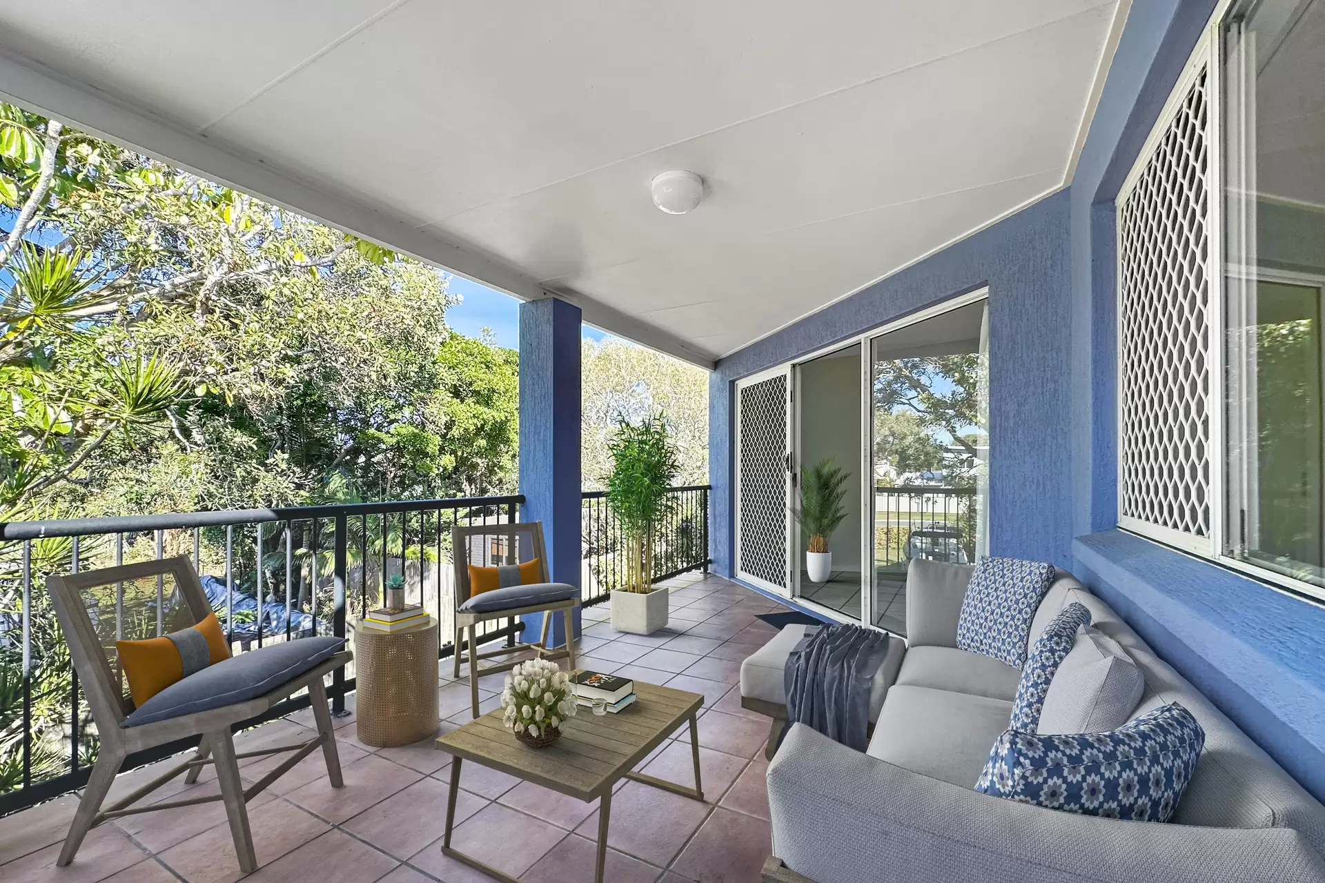 6/9 Mudjimba Beach Road, Mudjimba Sold by Queensland Sotheby's International Realty - image 1