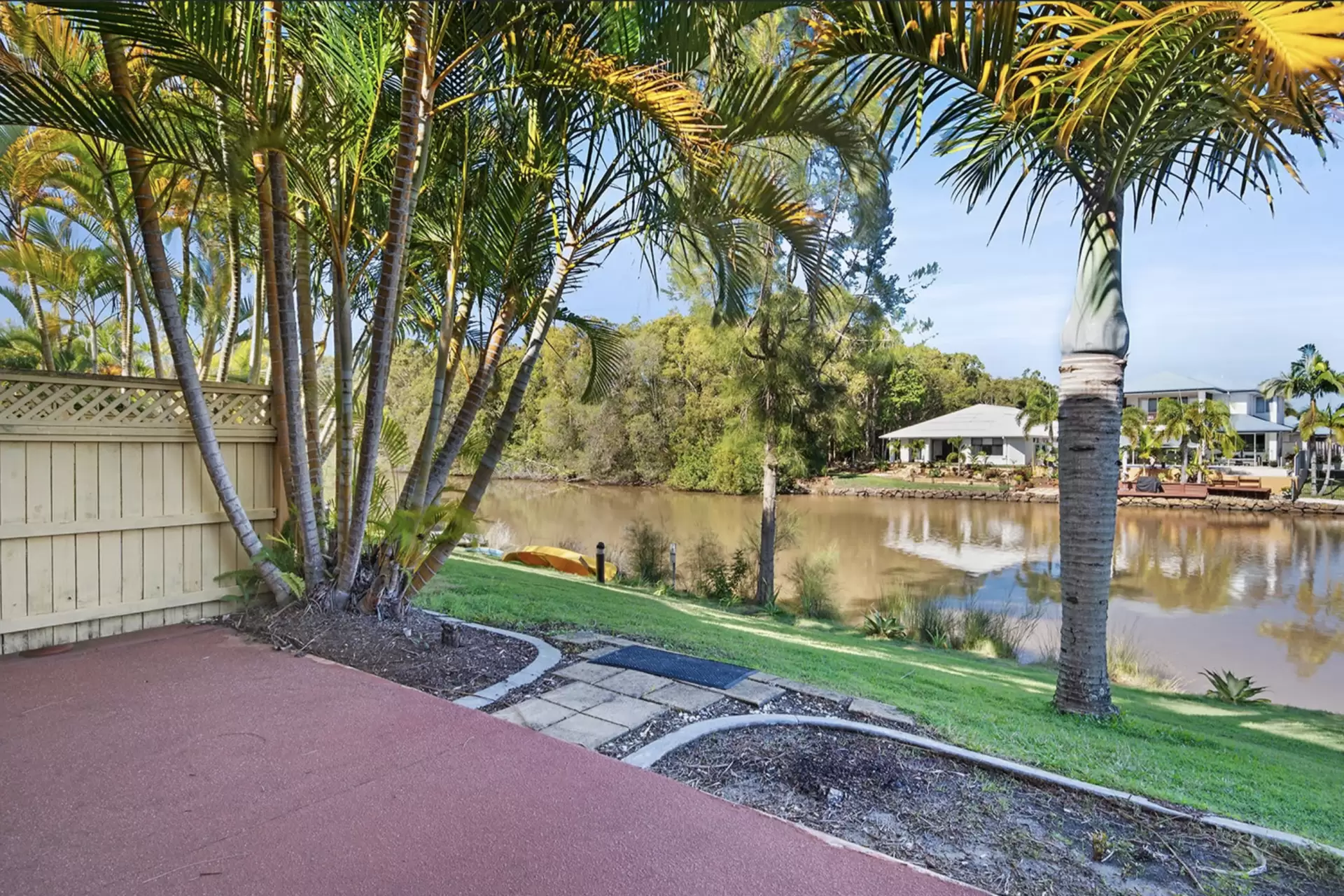 39/151-153 Mudjimba Beach Road, Mudjimba Sold by Queensland Sotheby's International Realty - image 1