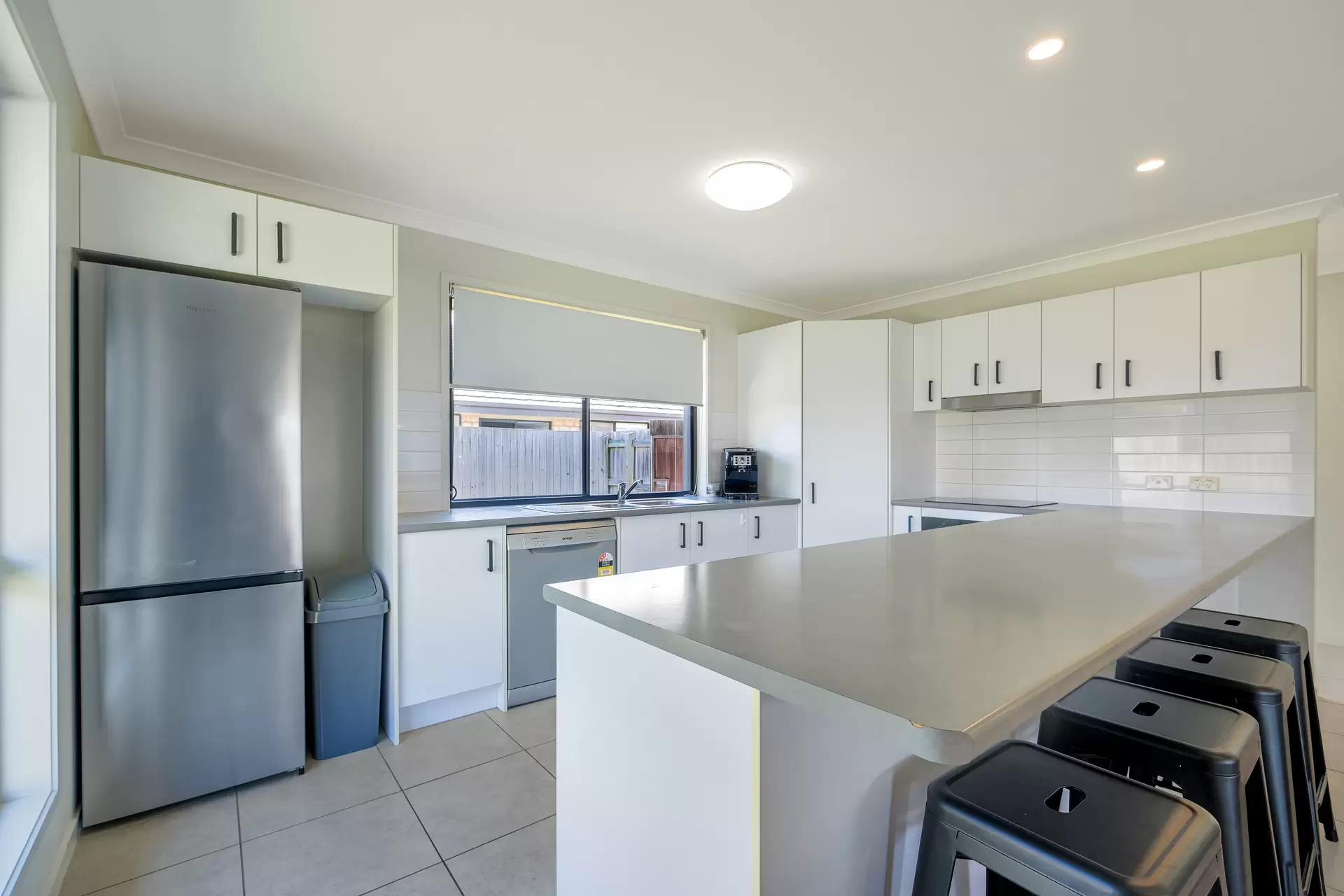 37 Ruby Crescent, Meridan Plains Sold by Queensland Sotheby's International Realty - image 1