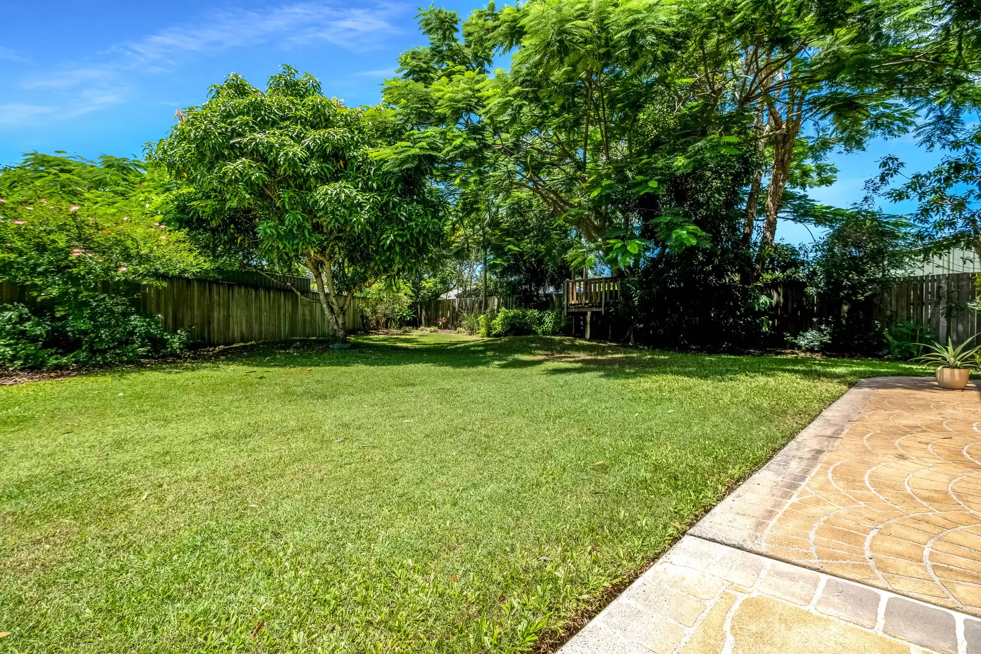 37 Satinash Place, Mudjimba Sold by Queensland Sotheby's International Realty - image 1