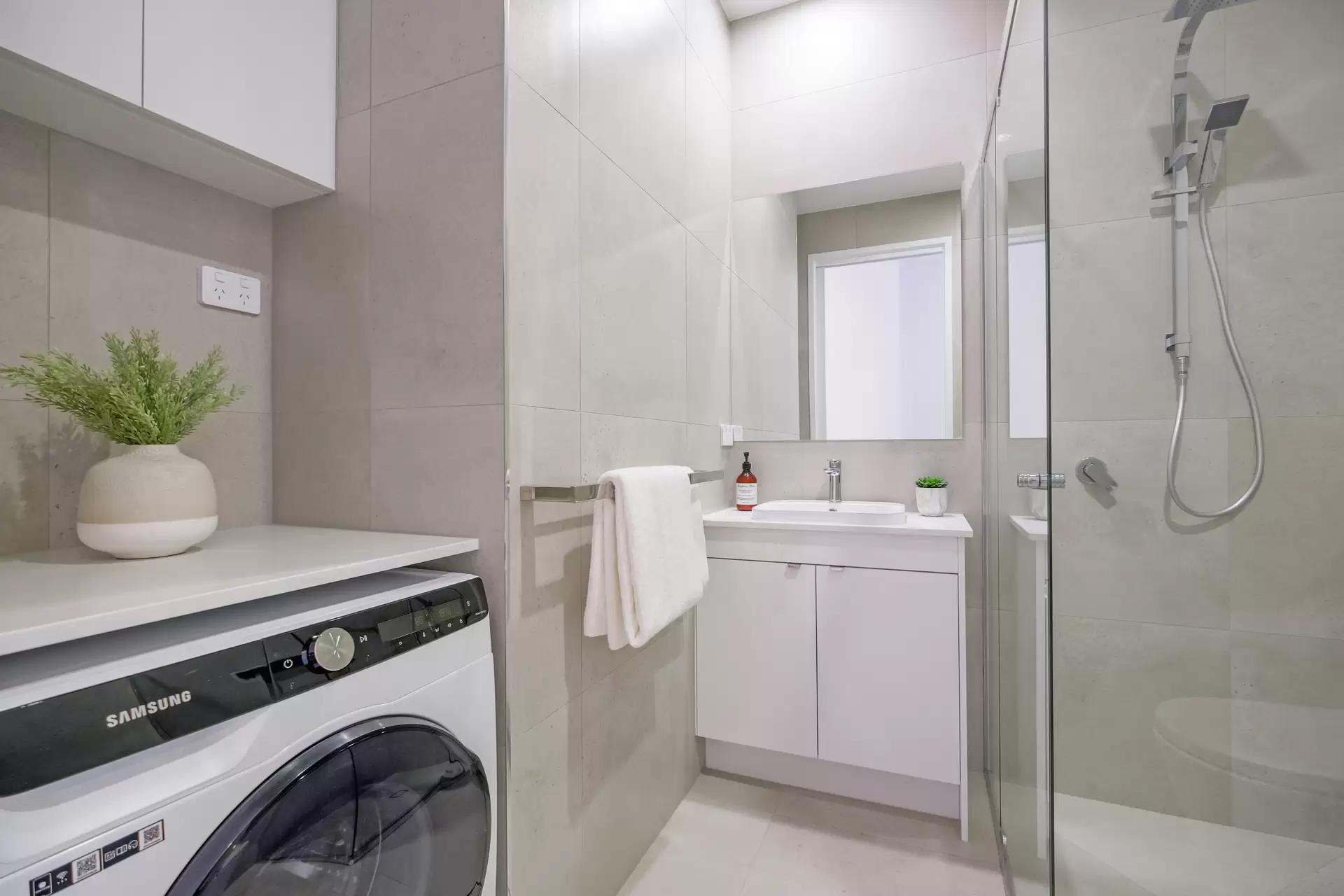 1/4 Sundew Street, Mudjimba Sold by Queensland Sotheby's International Realty - image 1