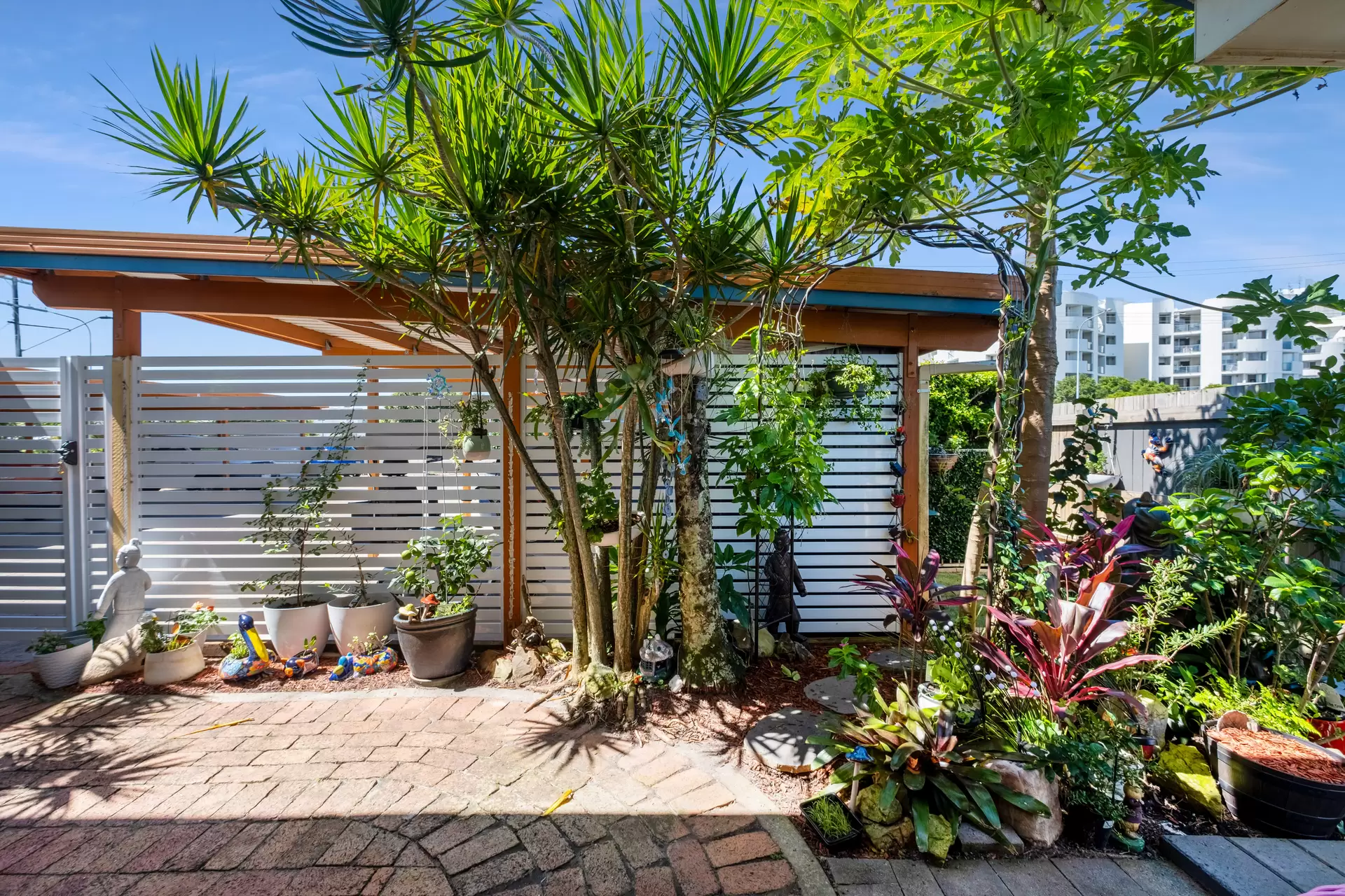 1/954-956 David Low Way, Marcoola Sold by Queensland Sotheby's International Realty - image 1