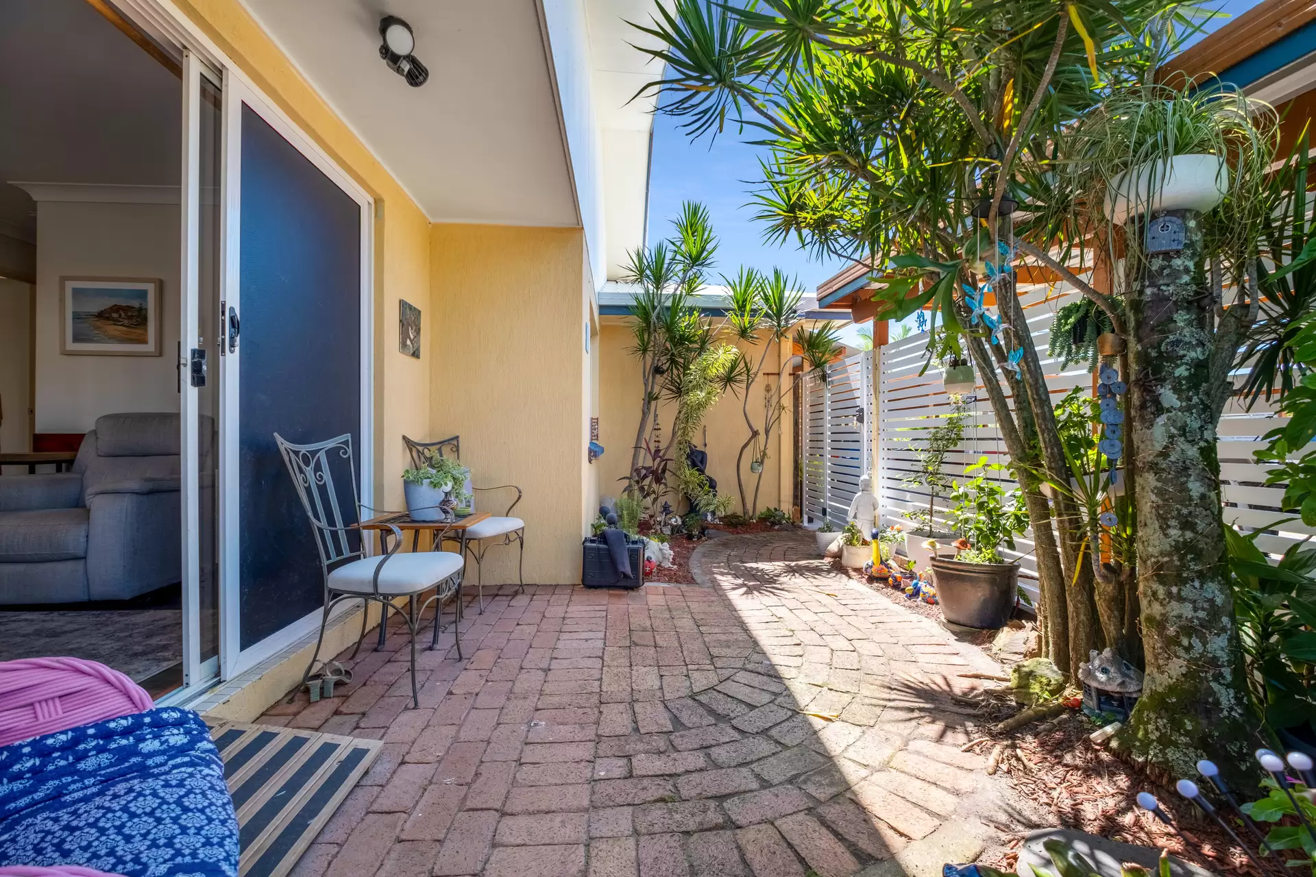1/954-956 David Low Way, Marcoola Sold by Queensland Sotheby's International Realty - image 1