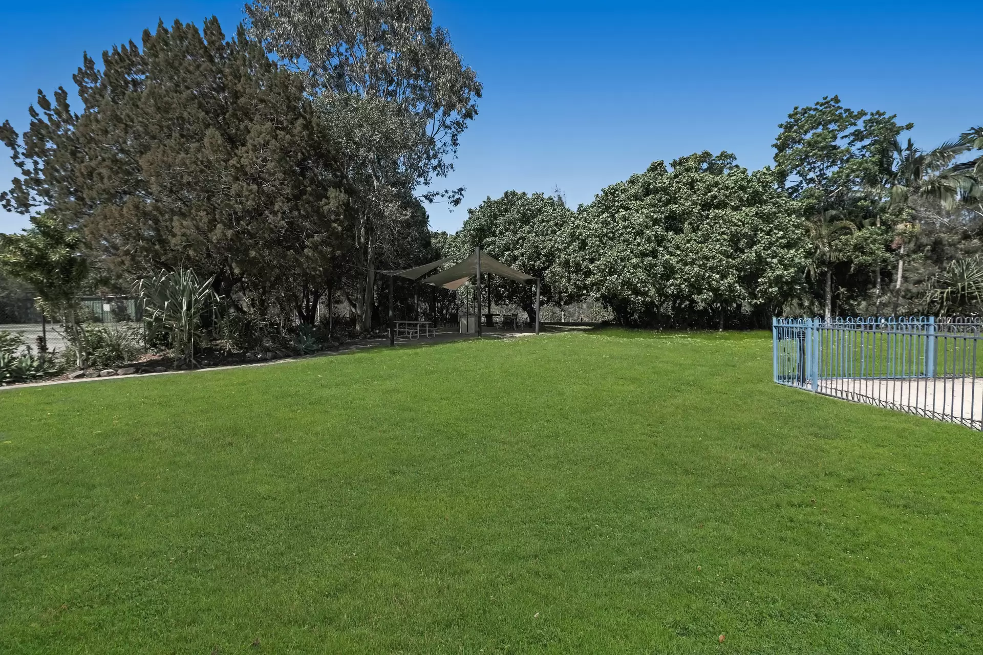 96/151-153 Mudjimba Beach Road, Mudjimba Sold by Queensland Sotheby's International Realty - image 1