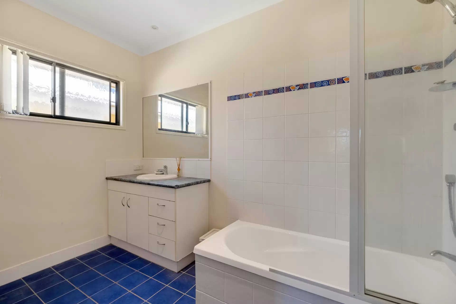 96/151-153 Mudjimba Beach Road, Mudjimba Sold by Queensland Sotheby's International Realty - image 1
