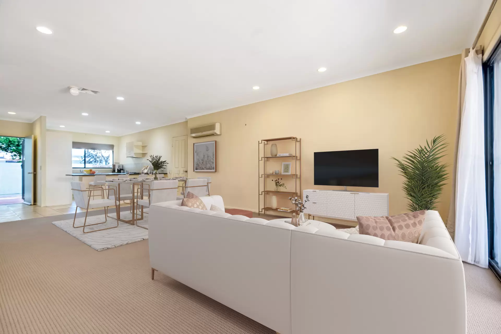 79/151-153 Mudjimba Beach Road, Mudjimba Sold by  - image 1