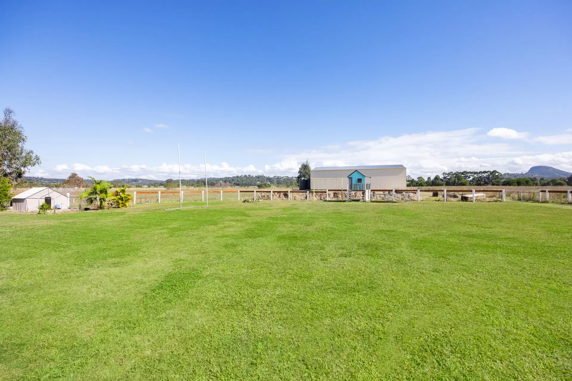 141-207 Burtons Road, Maroochy River Sold by Queensland Sotheby's International Realty - image 1
