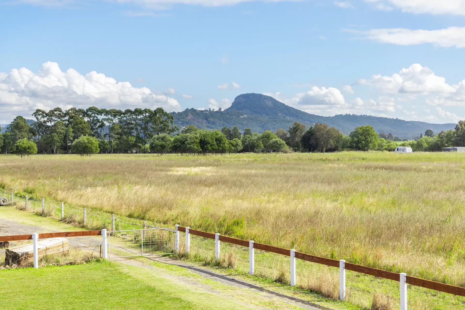 141-207 Burtons Road, Maroochy River Sold by Queensland Sotheby's International Realty - image 1