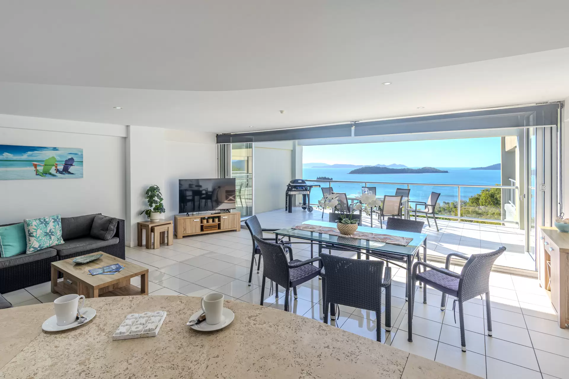 9 Acacia Drive, Hamilton Island Sold by Queensland Sotheby's International Realty - image 1