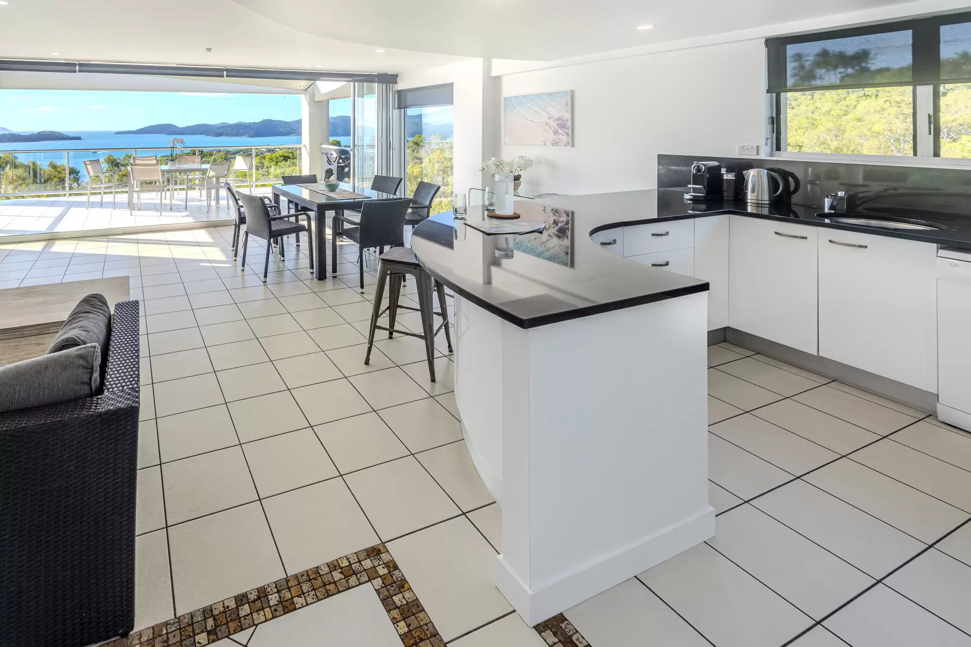 9 Acacia Drive, Hamilton Island Sold by  - image 1