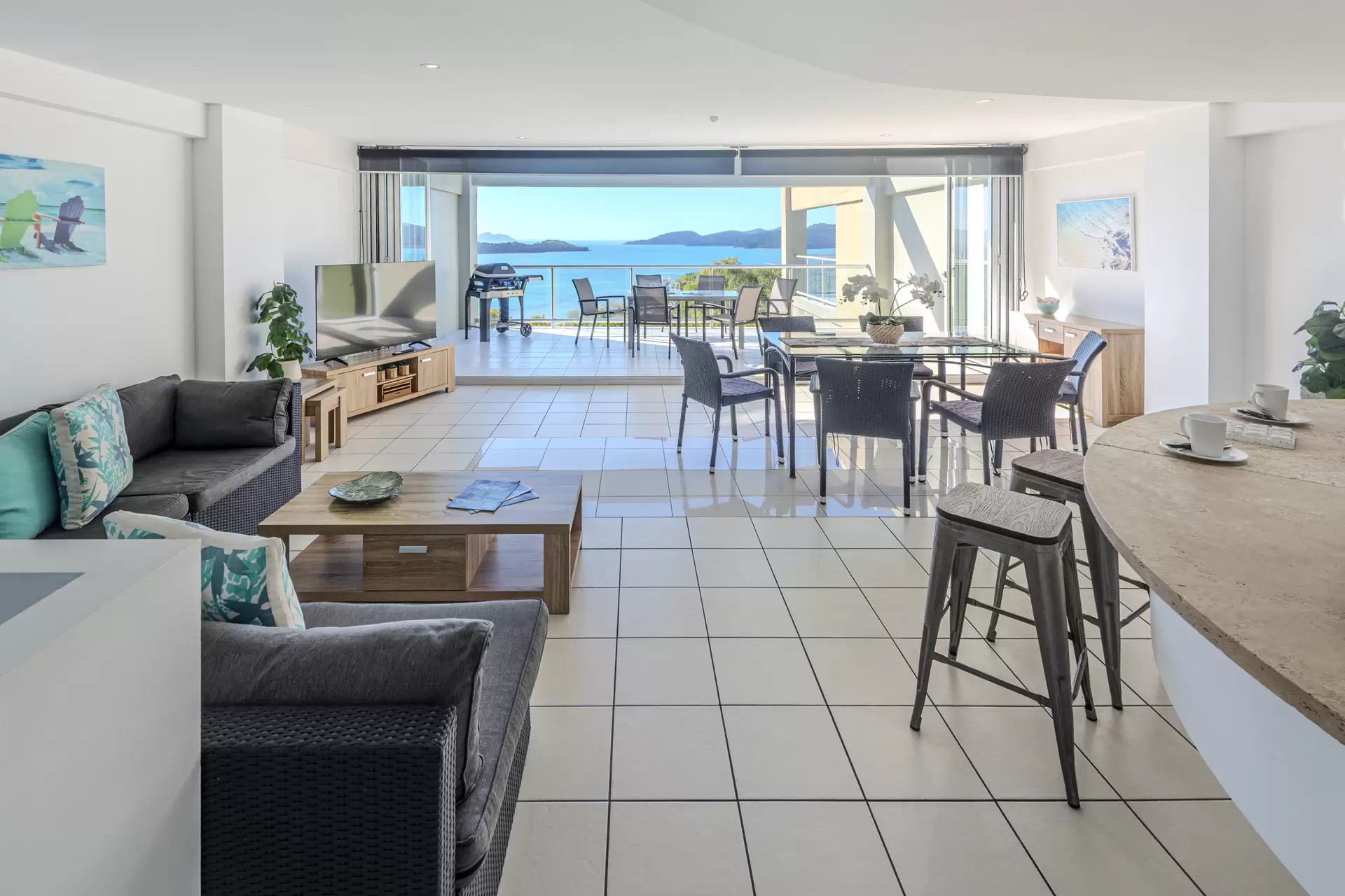 9 Acacia Drive, Hamilton Island Sold by Queensland Sotheby's International Realty - image 1