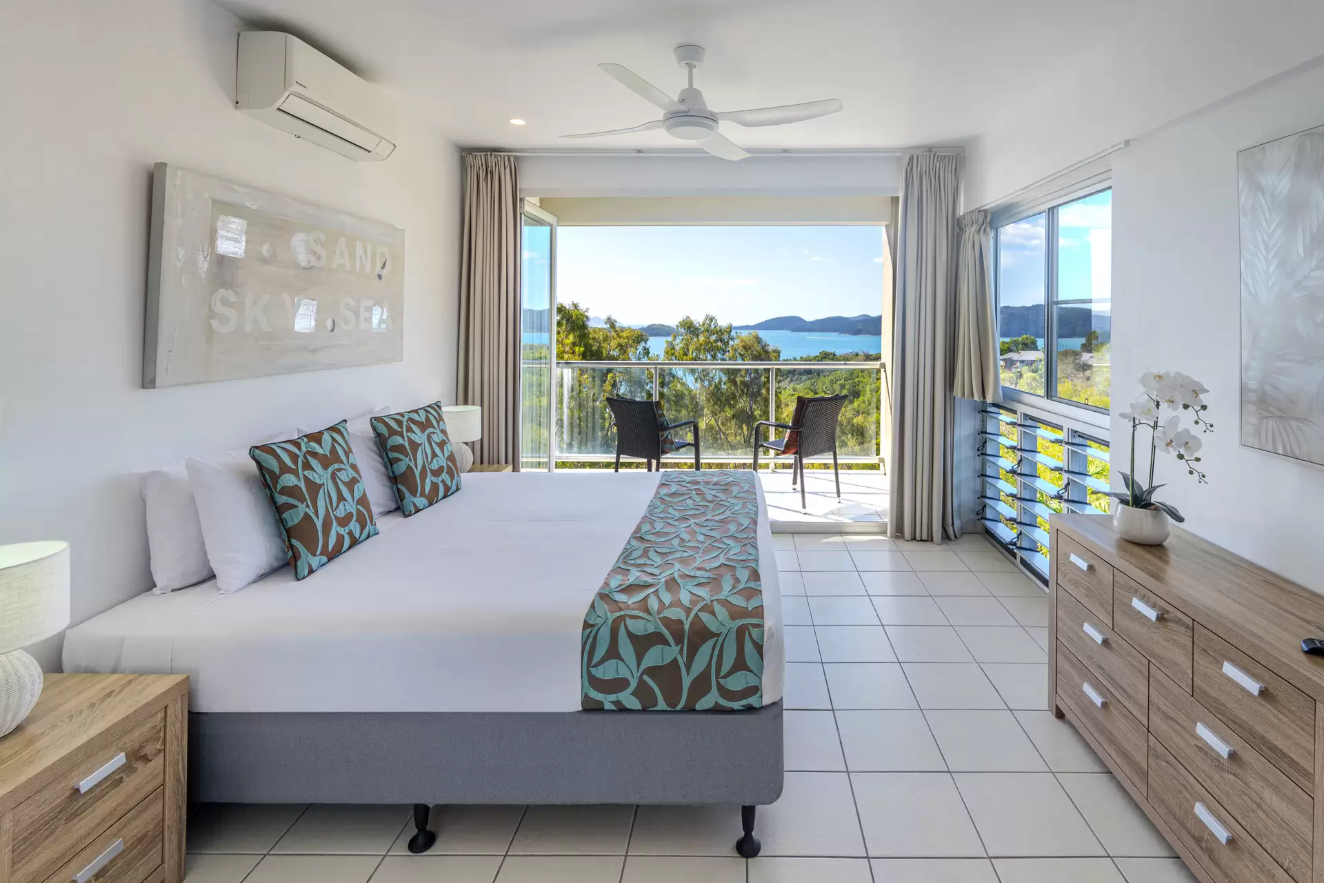 9 Acacia Drive, Hamilton Island Sold by Queensland Sotheby's International Realty - image 1