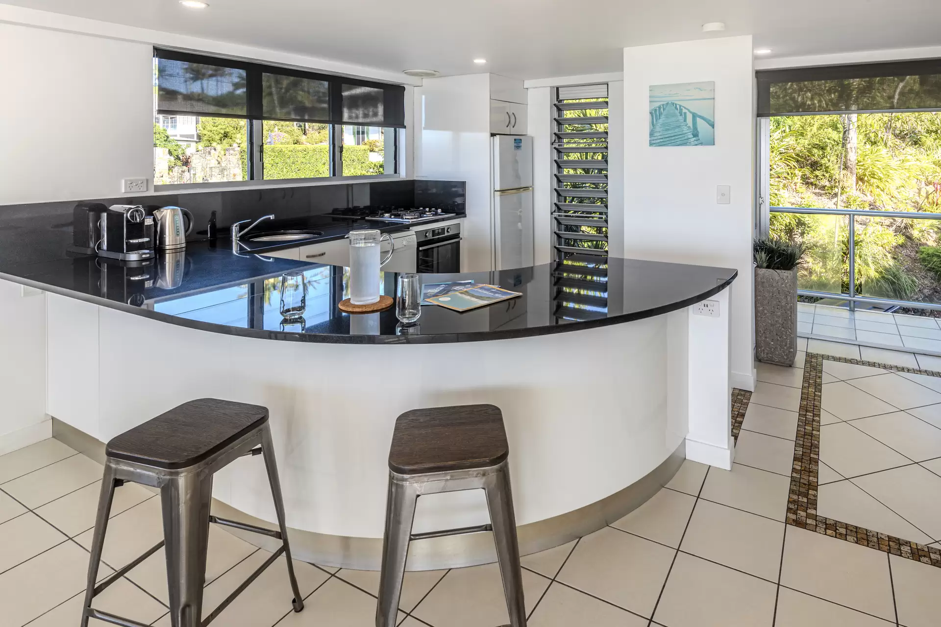 9 Acacia Drive, Hamilton Island Sold by  - image 1