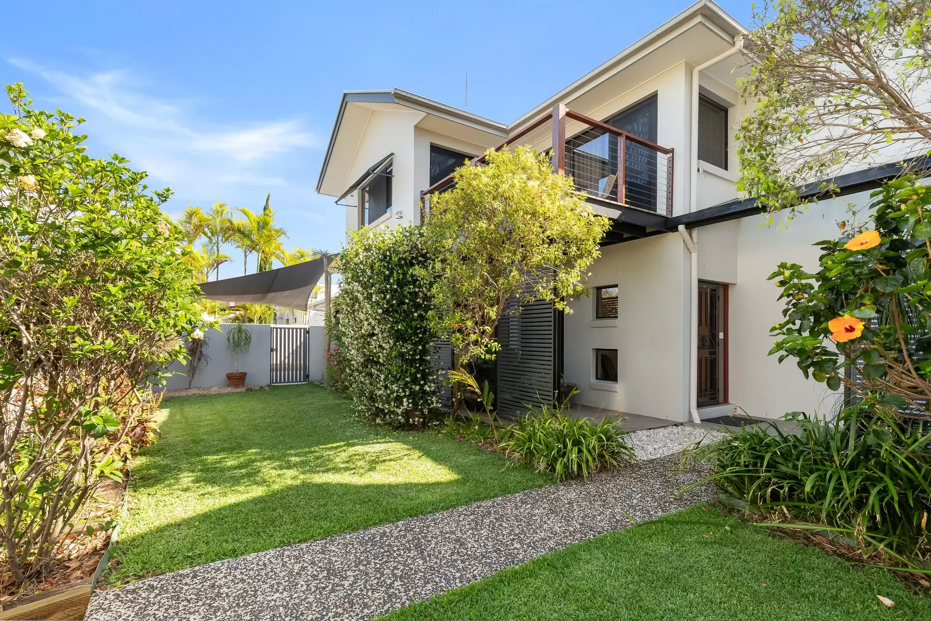 13 Allan Day Drive, Wellington Point Sold by Queensland Sotheby's International Realty - image 1