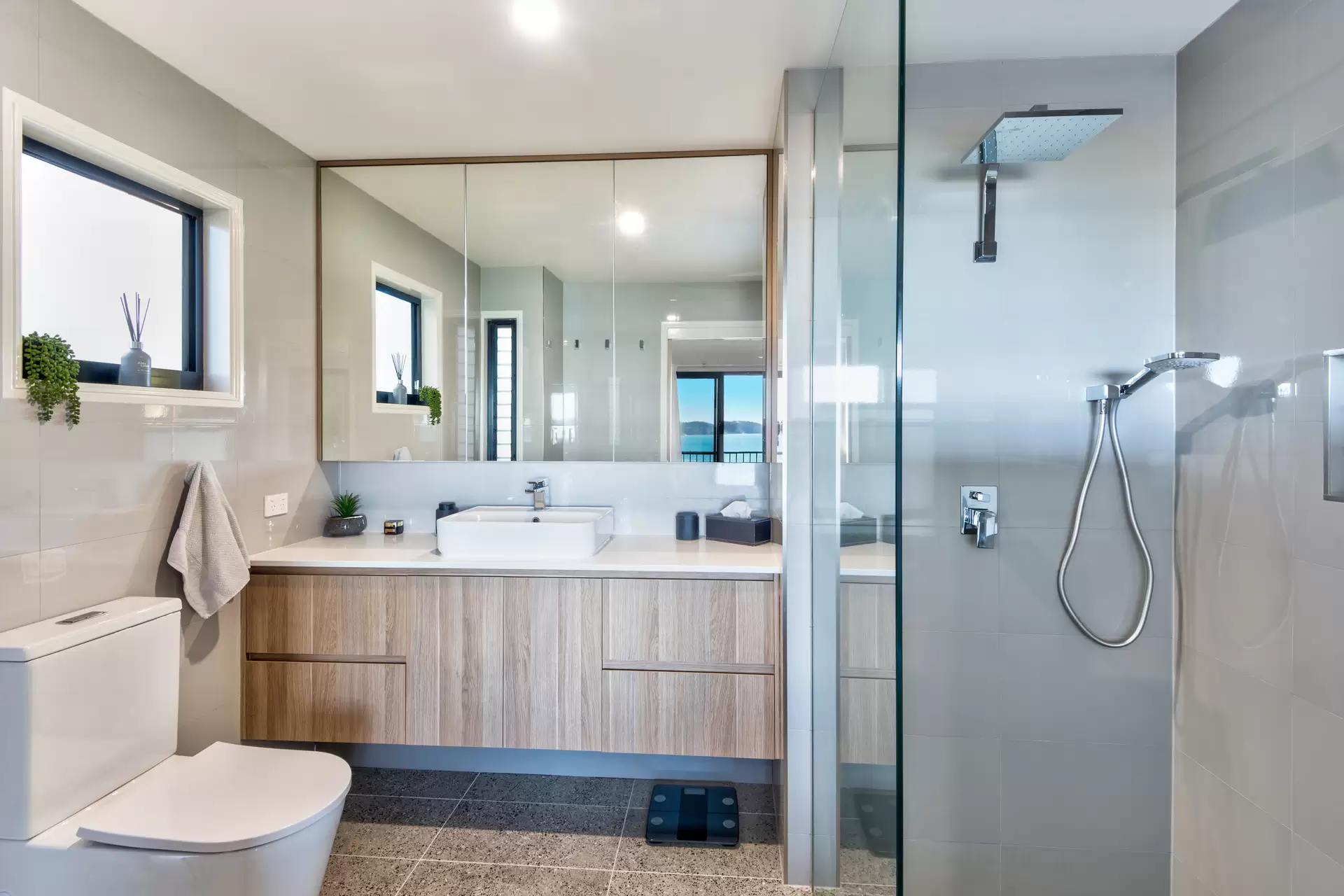 7 Acacia Drive, Hamilton Island Sold by Queensland Sotheby's International Realty - image 1