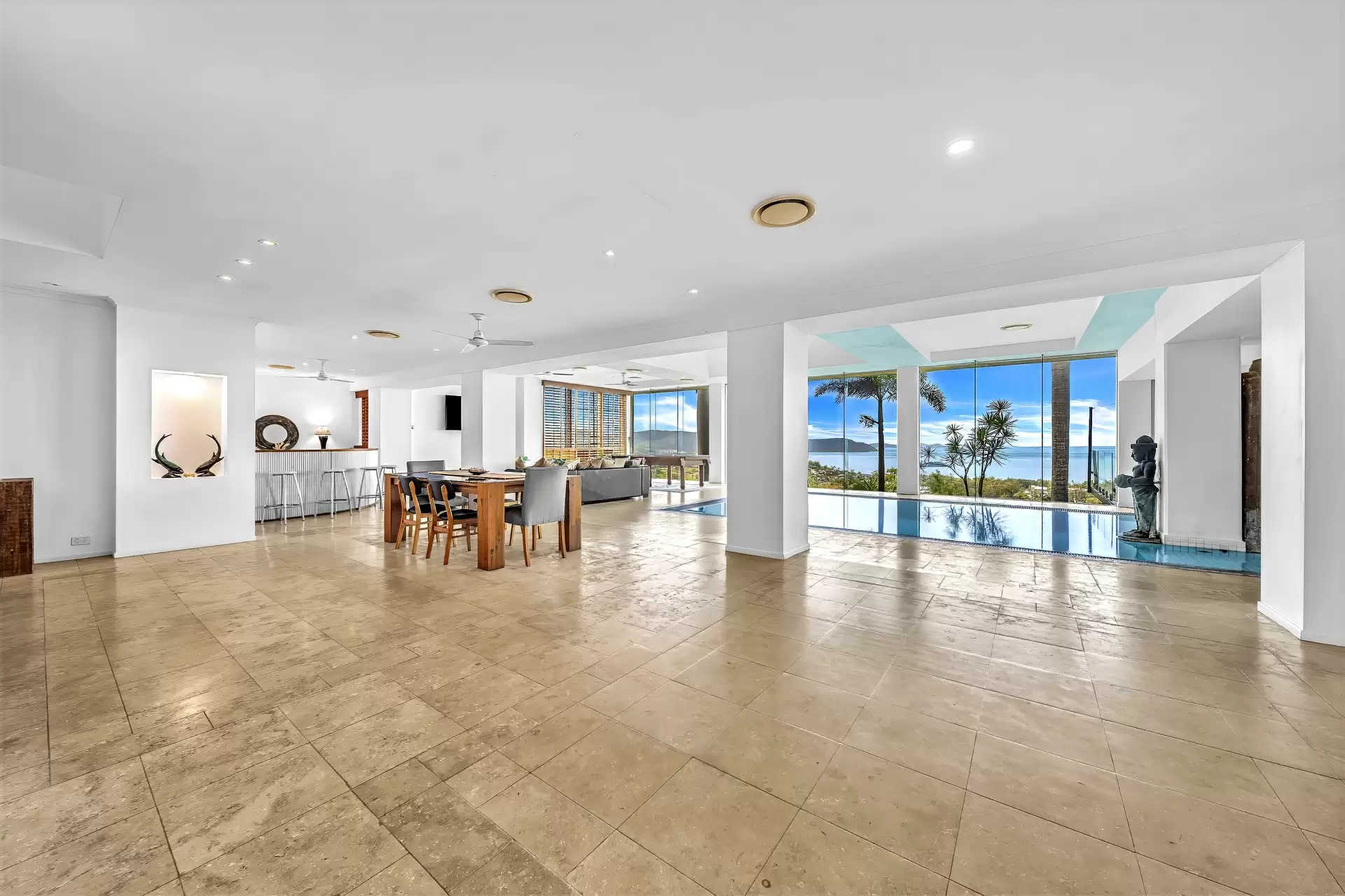 88 Yachtsman Parade, Cannonvale For Sale by Queensland Sotheby's International Realty - image 1
