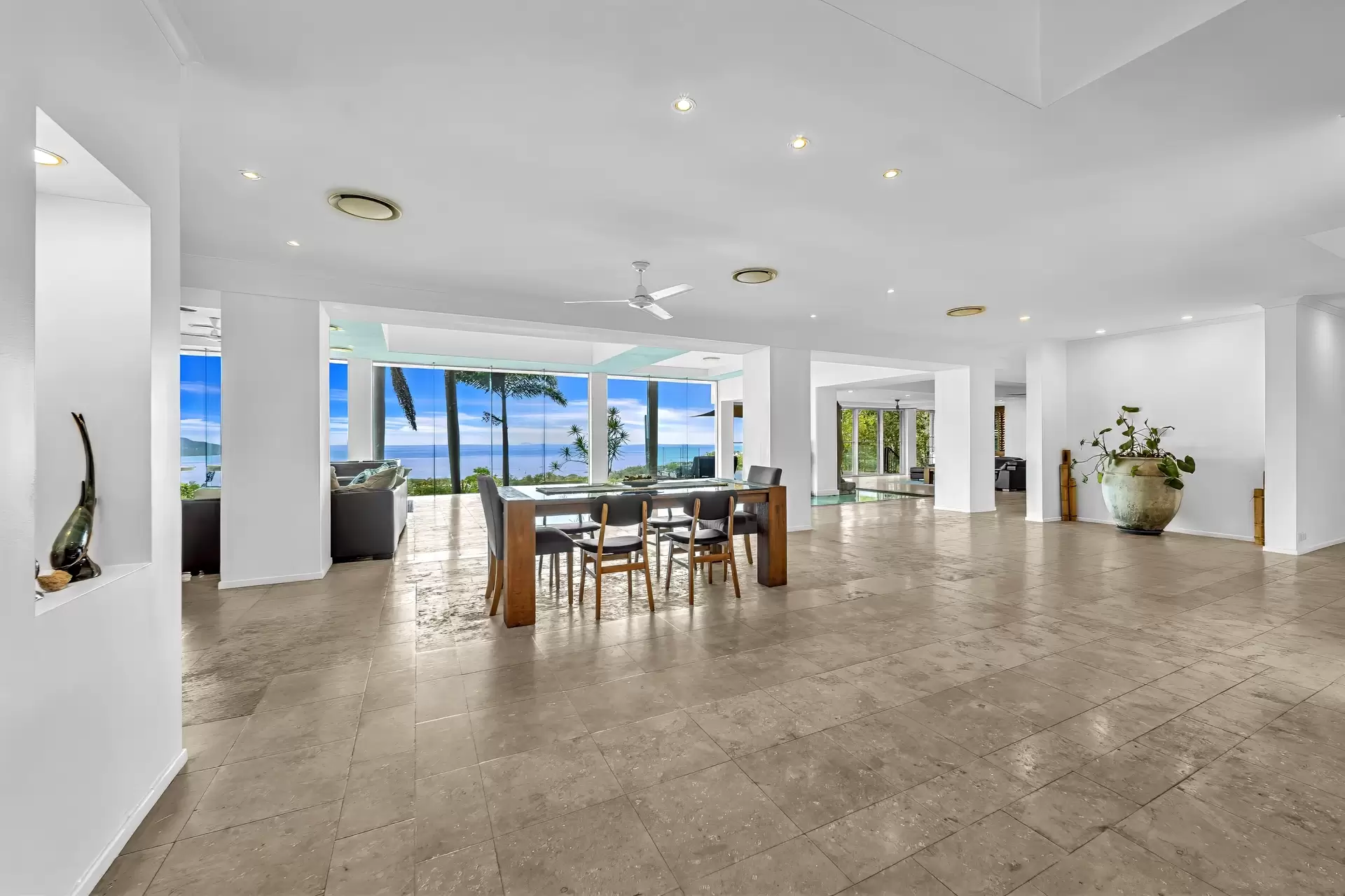 88 Yachtsman Parade, Cannonvale For Sale by Queensland Sotheby's International Realty - image 1