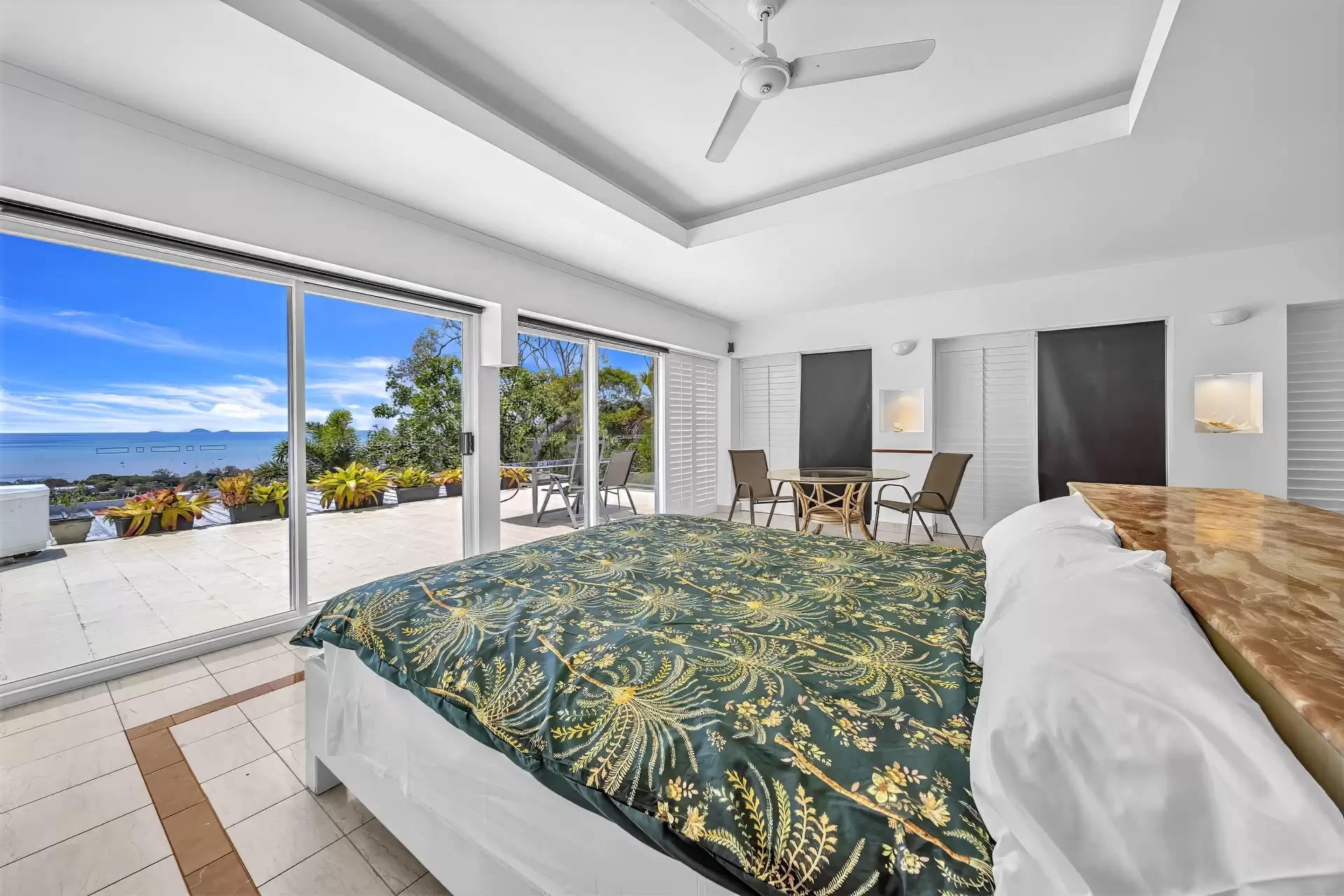 88 Yachtsman Parade, Cannonvale For Sale by Queensland Sotheby's International Realty - image 1