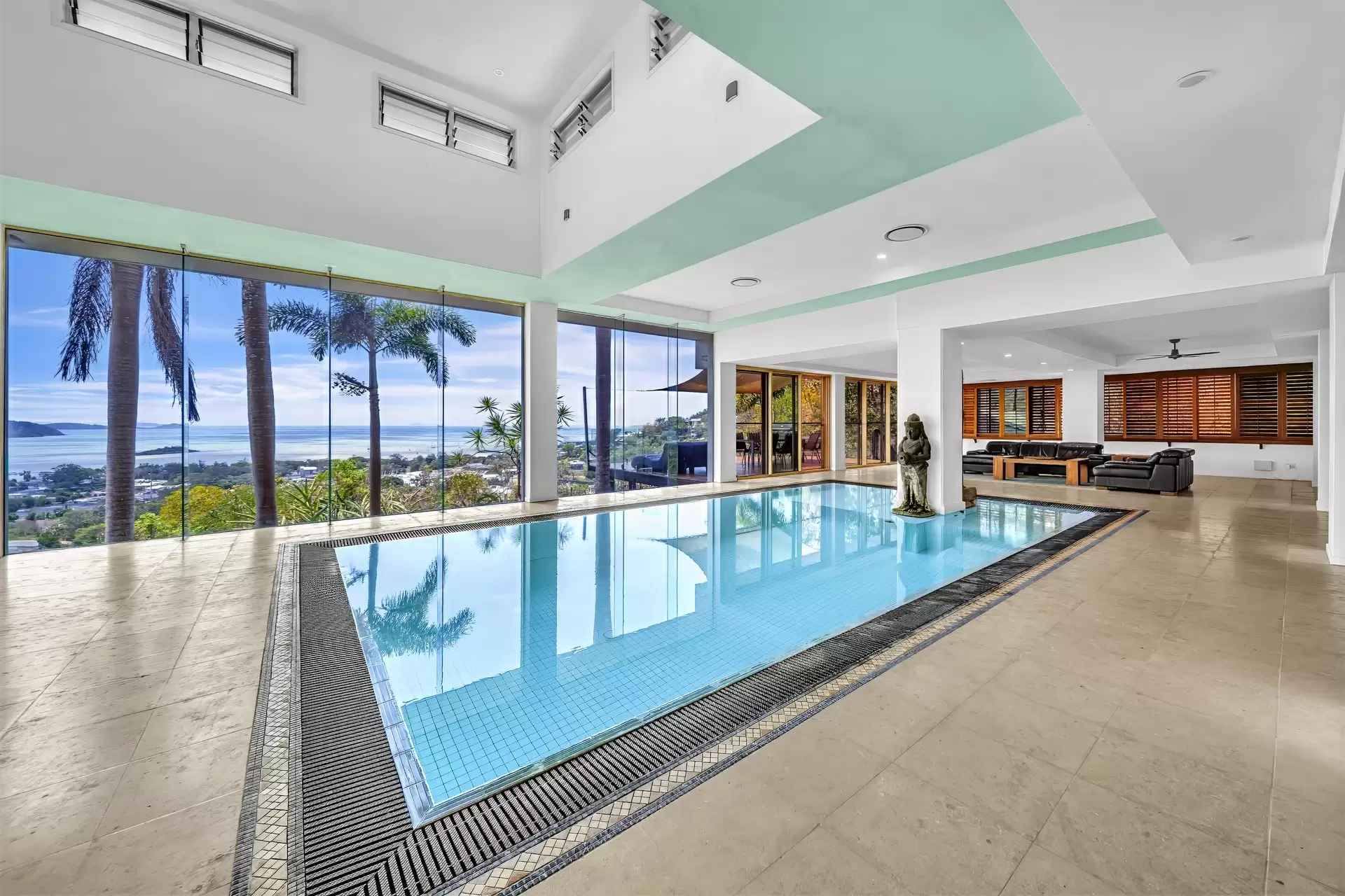 88 Yachtsman Parade, Cannonvale For Sale by Queensland Sotheby's International Realty - image 1