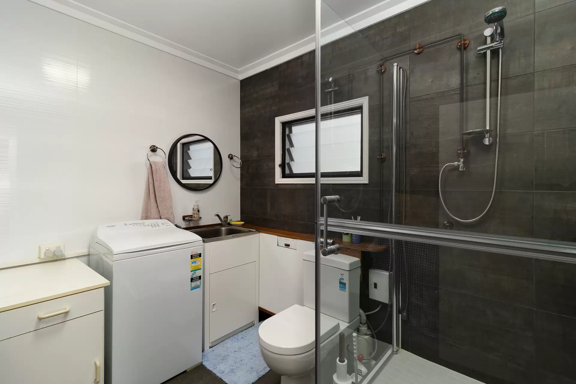 54  Corser Street, Burnett Heads For Sale by Queensland Sotheby's International Realty - image 1