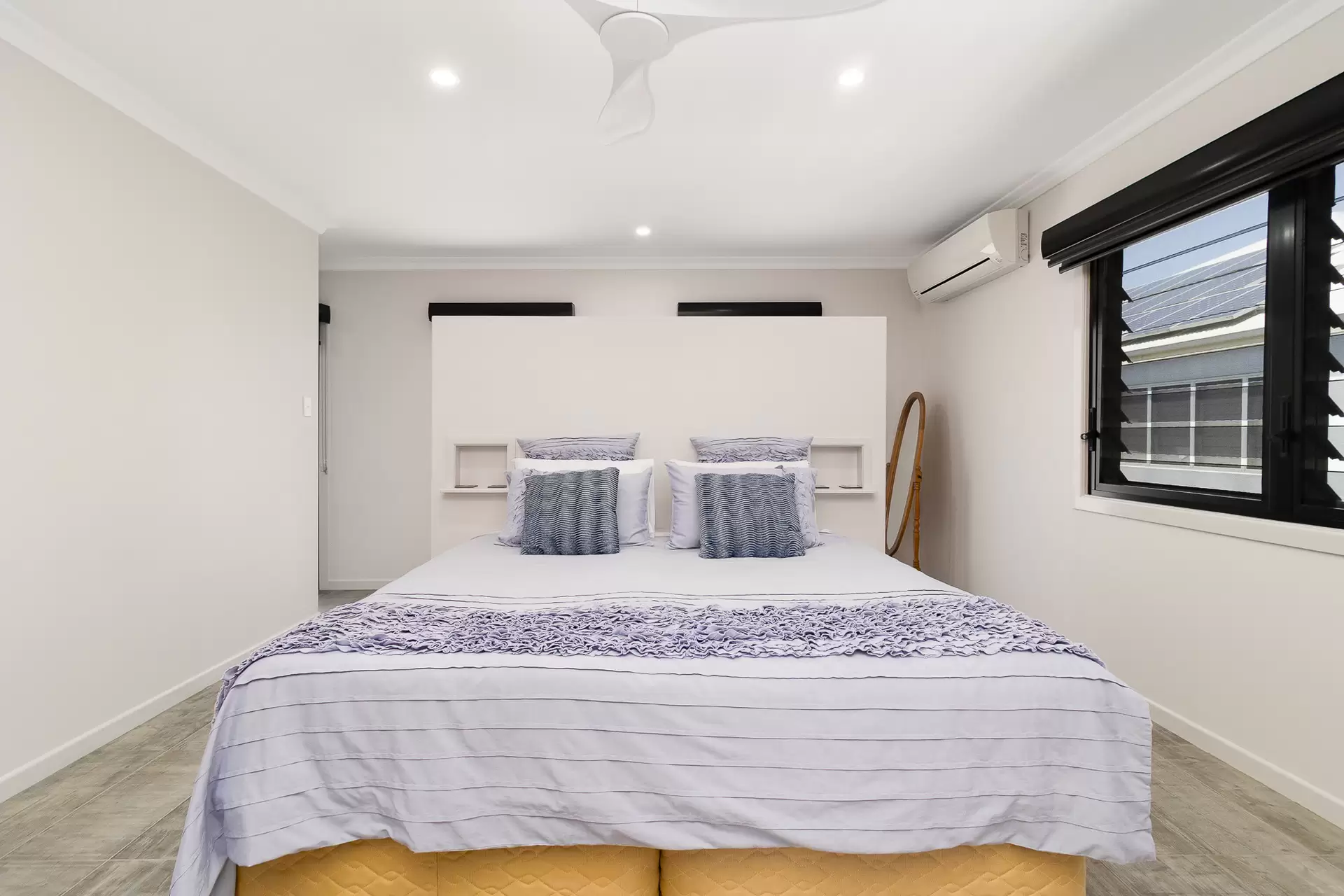 54  Corser Street, Burnett Heads For Sale by Queensland Sotheby's International Realty - image 1