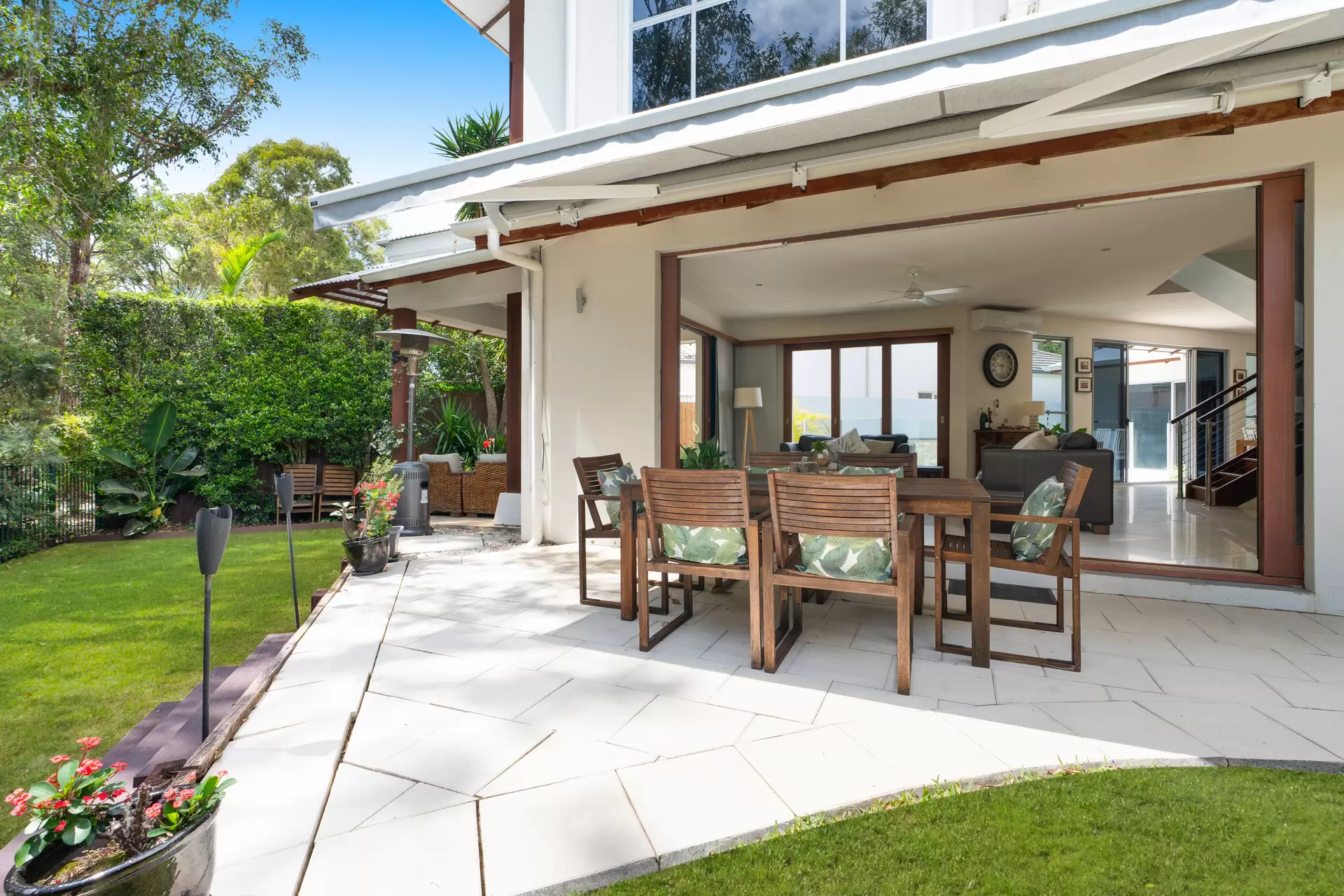 5 Bunker Court, Peregian Springs Sold by Queensland Sotheby's International Realty - image 1