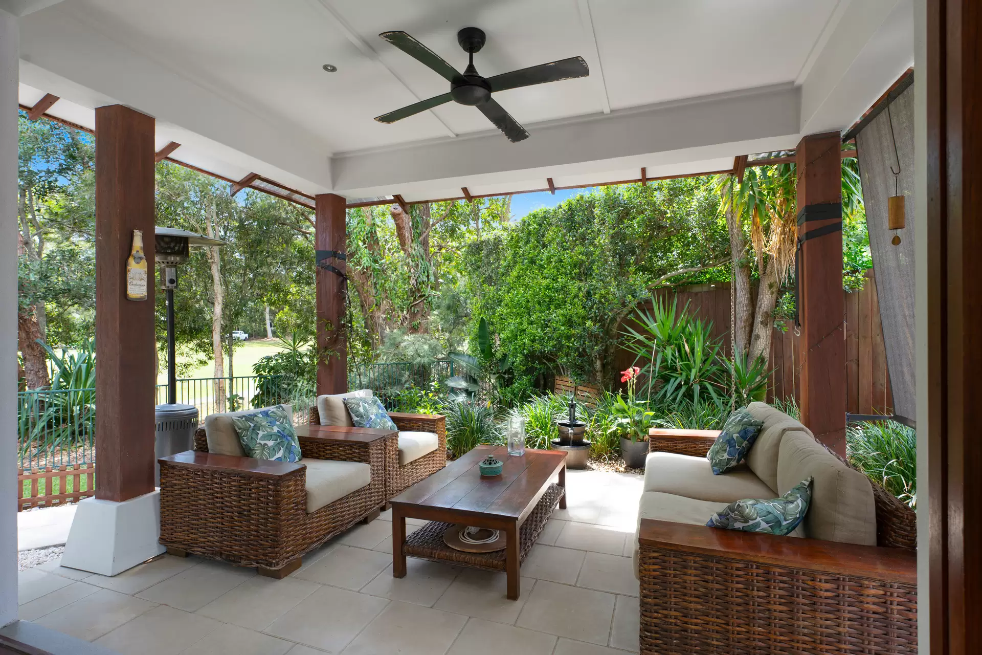 5 Bunker Court, Peregian Springs Sold by Queensland Sotheby's International Realty - image 1