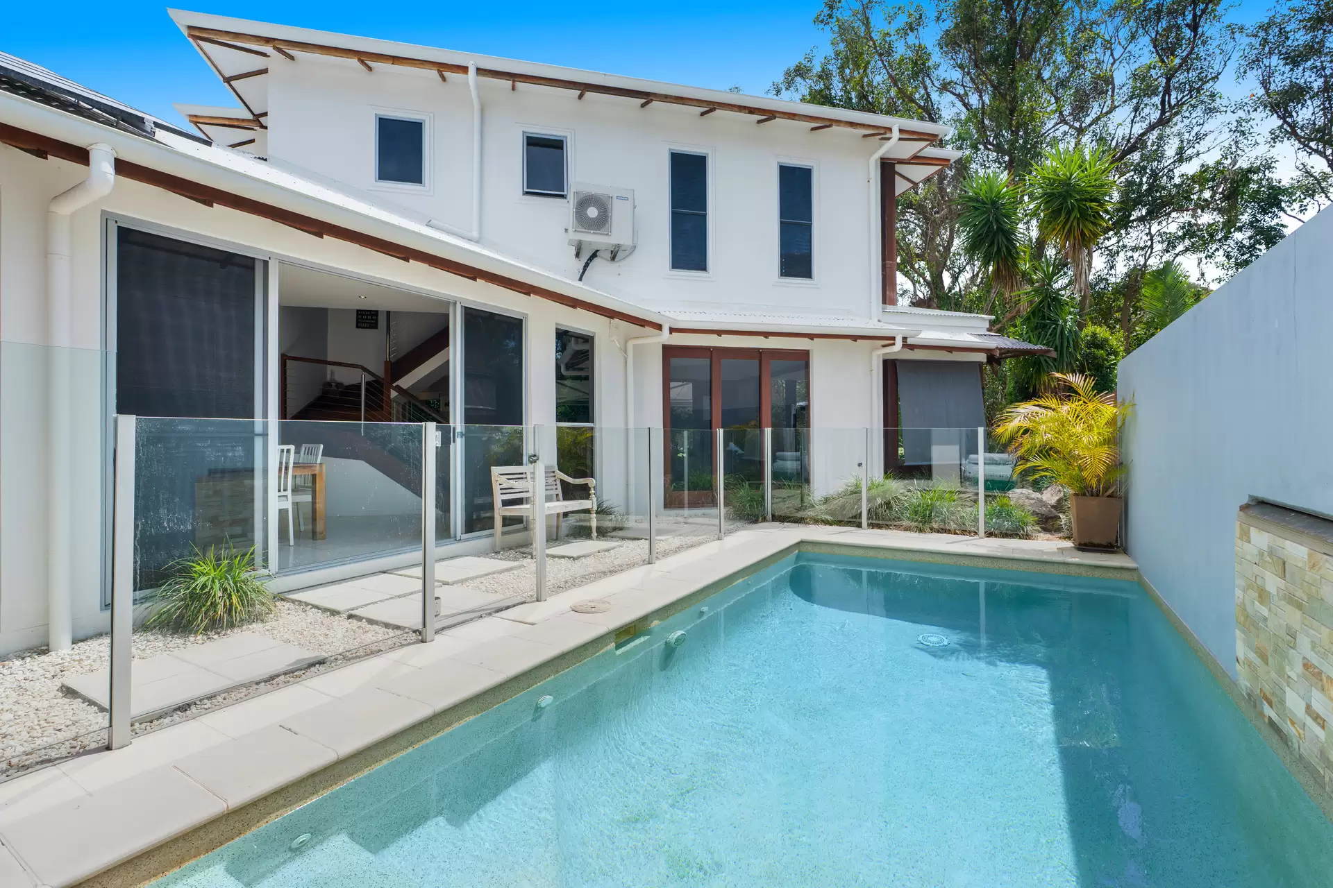 5 Bunker Court, Peregian Springs Sold by Queensland Sotheby's International Realty - image 1
