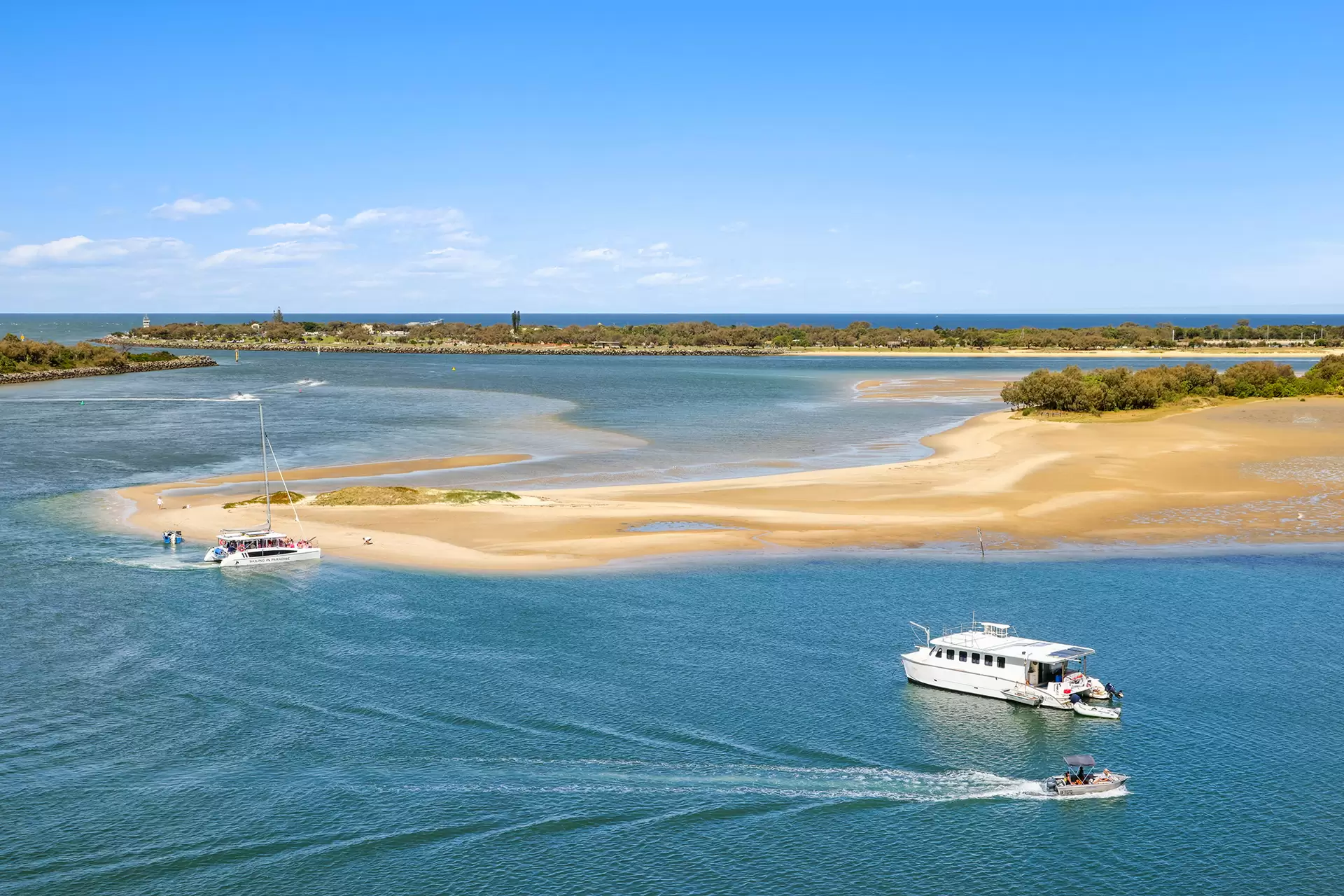 99/326 Marine Parade, Labrador Sold by Queensland Sotheby's International Realty - image 1