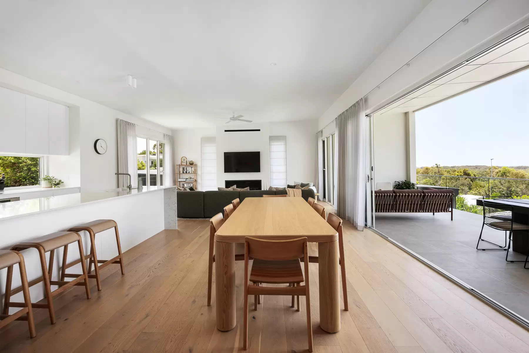 8 Tallowood Court, Peregian Springs Sold by Queensland Sotheby's International Realty - image 1