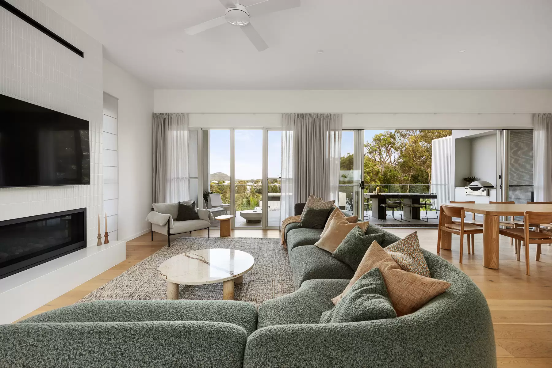 8 Tallowood Court, Peregian Springs Sold by Queensland Sotheby's International Realty - image 1