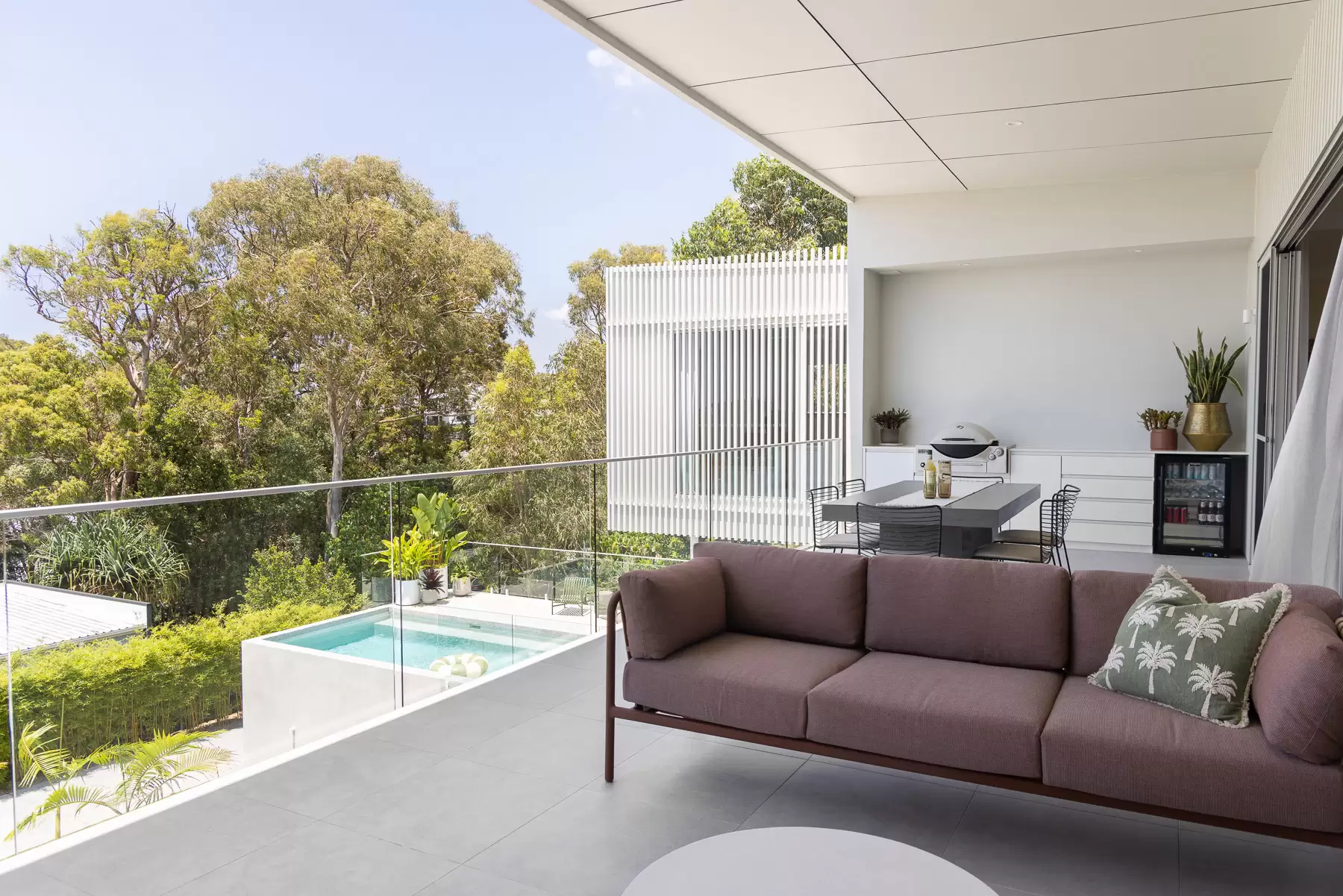 8 Tallowood Court, Peregian Springs Sold by Queensland Sotheby's International Realty - image 1