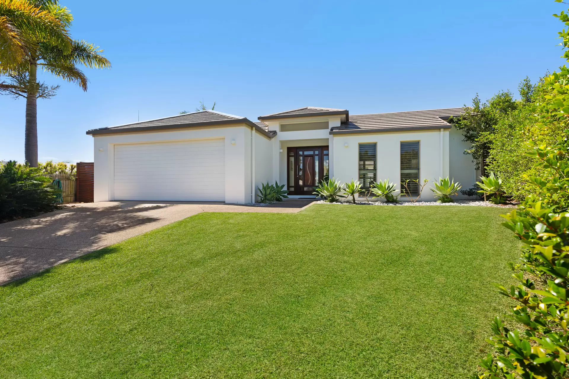3 Spyglass Close, Peregian Springs Sold by  - image 1