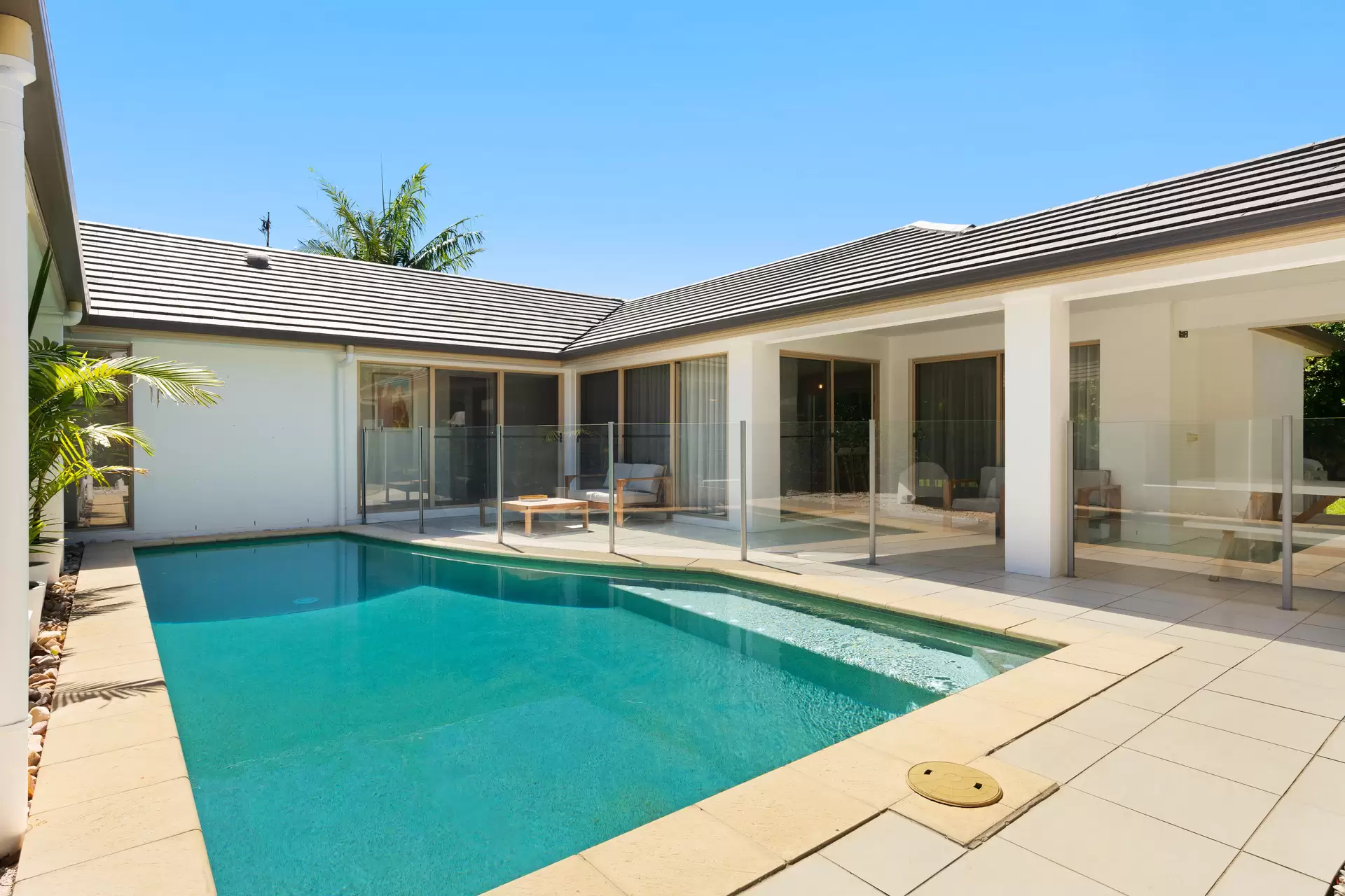 3 Spyglass Close, Peregian Springs Sold by Queensland Sotheby's International Realty - image 1