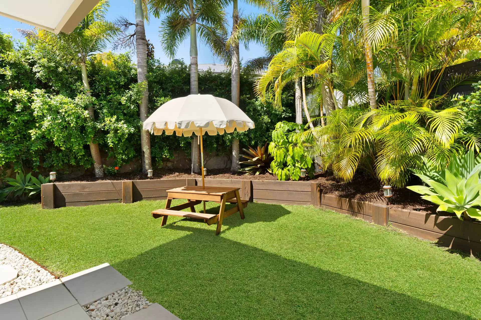 3 Spyglass Close, Peregian Springs Sold by Queensland Sotheby's International Realty - image 1