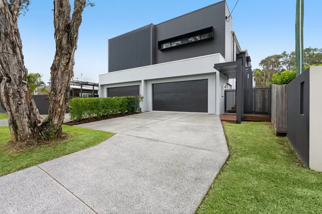 1/15 Currawong Street, Mudjimba For Sale by 