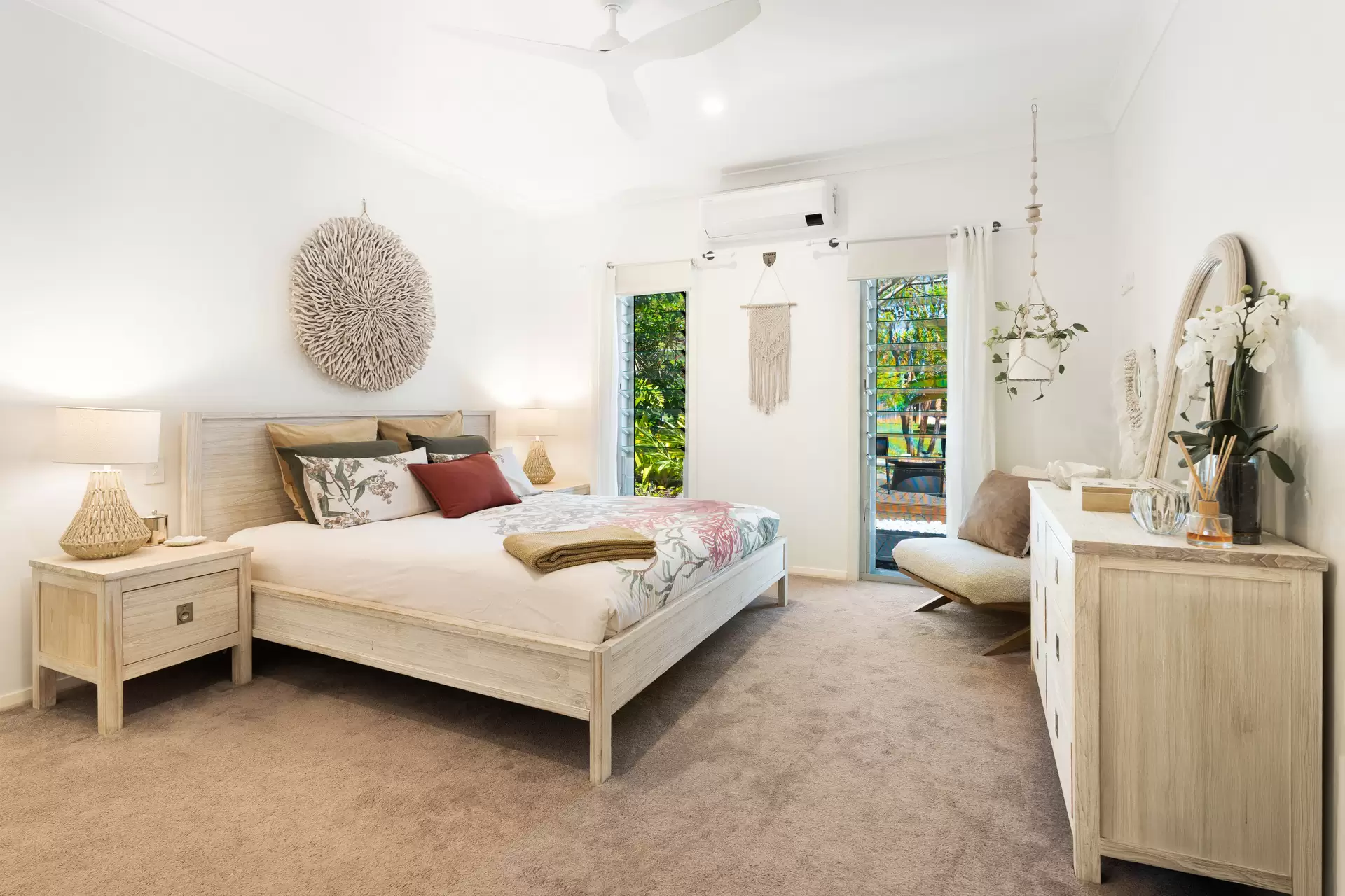 3 Indigo Court, Peregian Springs Sold by Queensland Sotheby's International Realty - image 1