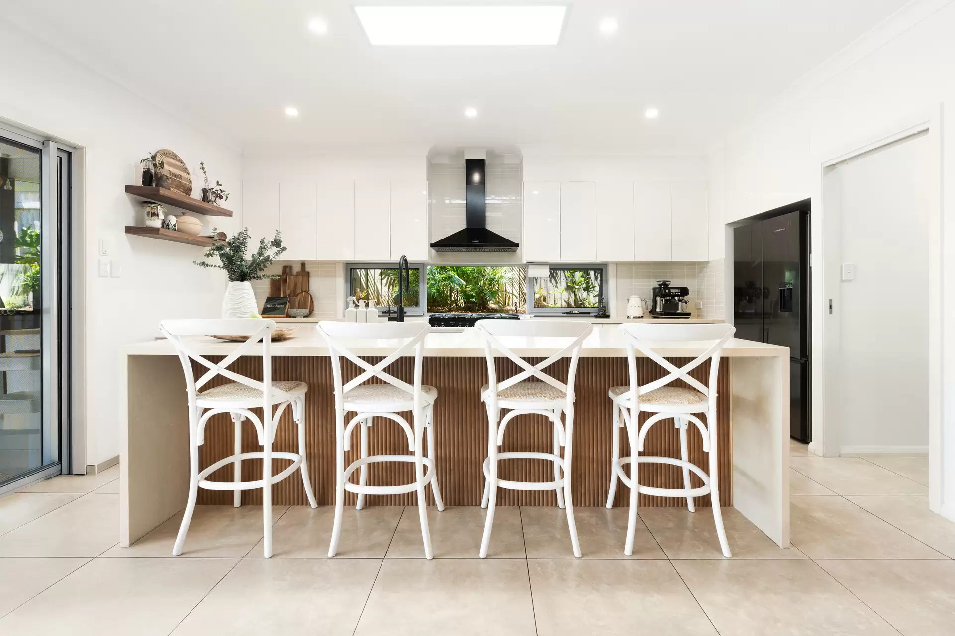 3 Indigo Court, Peregian Springs Sold by Queensland Sotheby's International Realty - image 1