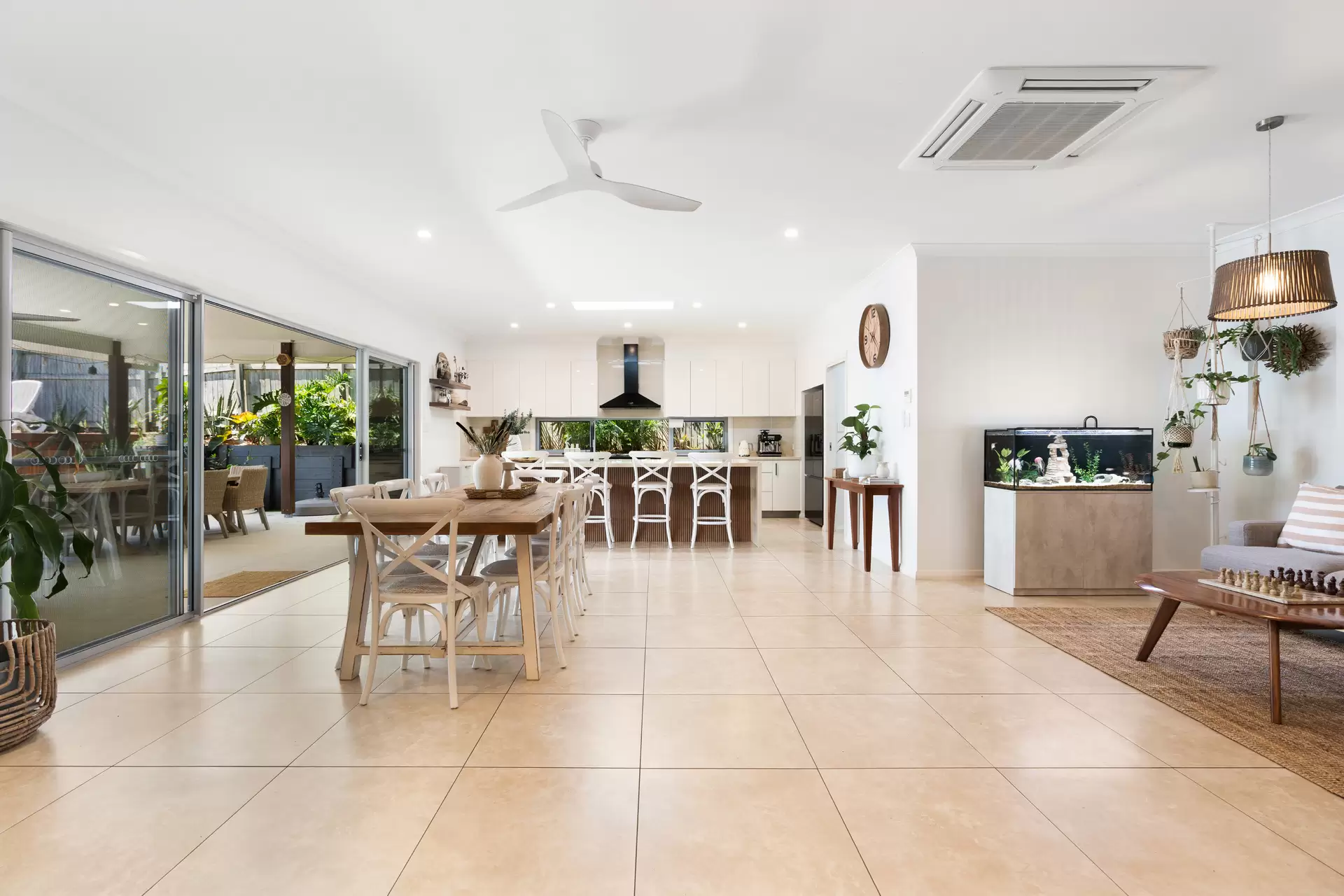 3 Indigo Court, Peregian Springs Sold by Queensland Sotheby's International Realty - image 1