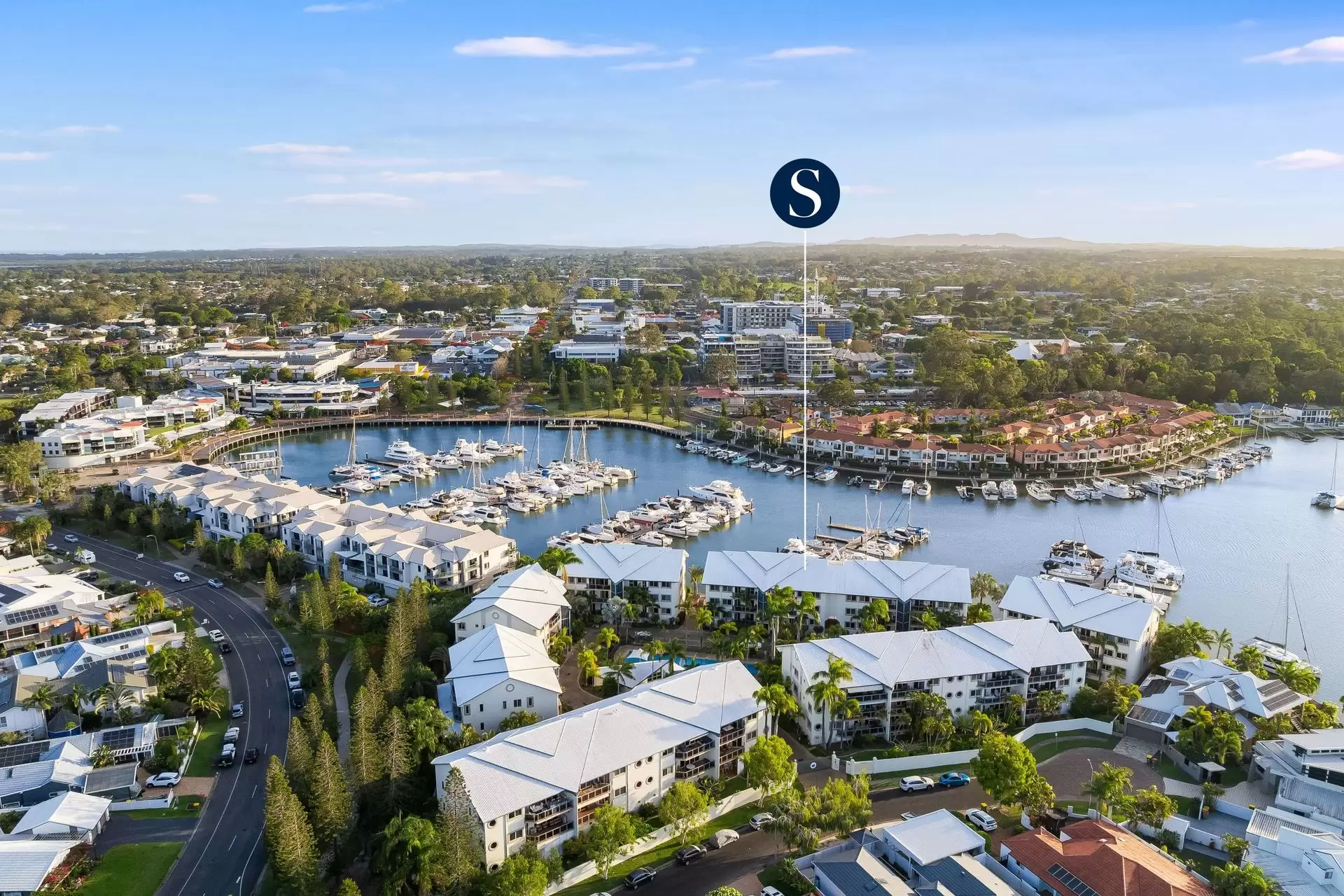 18/12 Esperance Court, Raby Bay Sold by Queensland Sotheby's International Realty - image 1