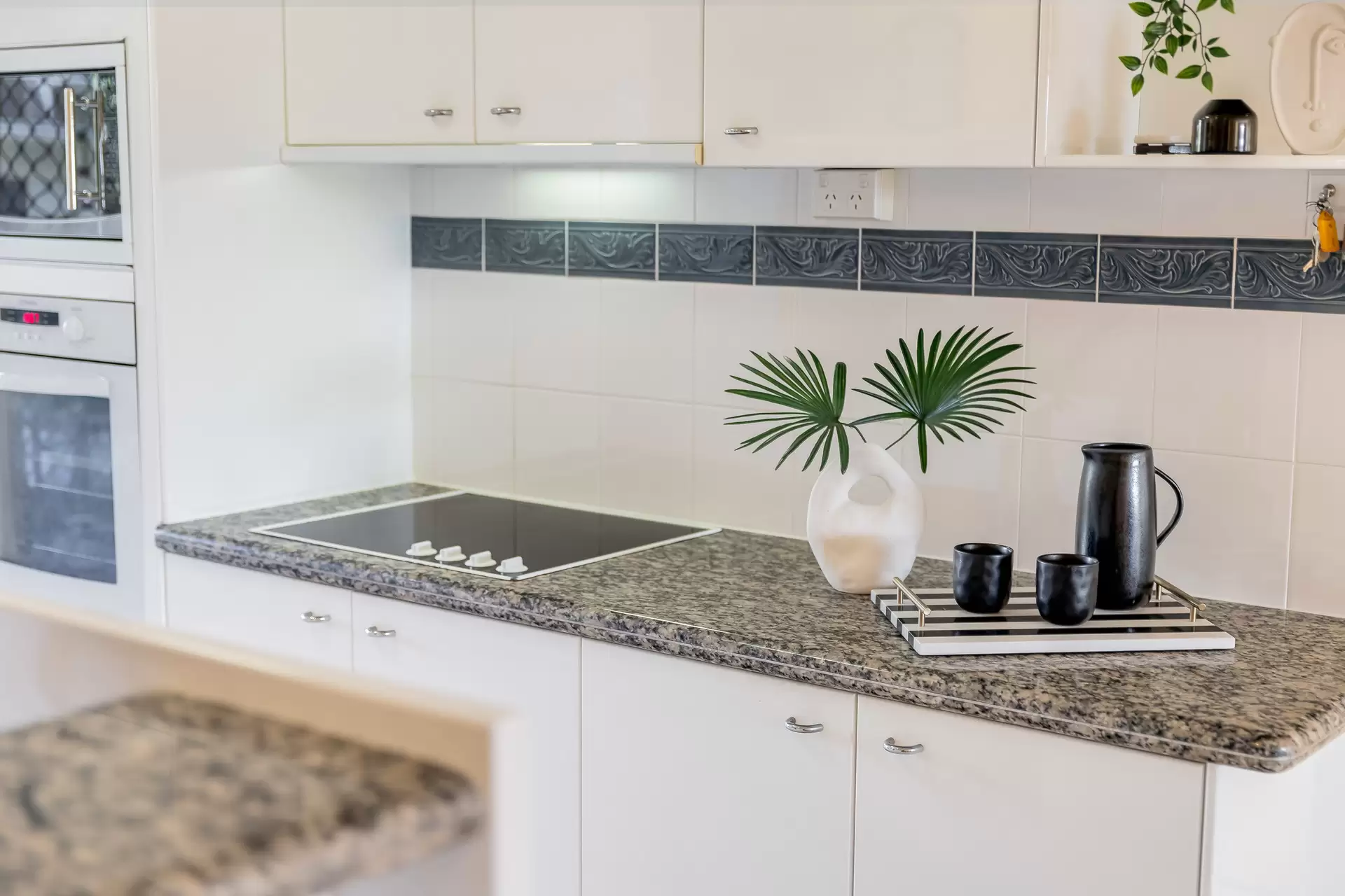 18/12 Esperance Court, Raby Bay Sold by Queensland Sotheby's International Realty - image 1
